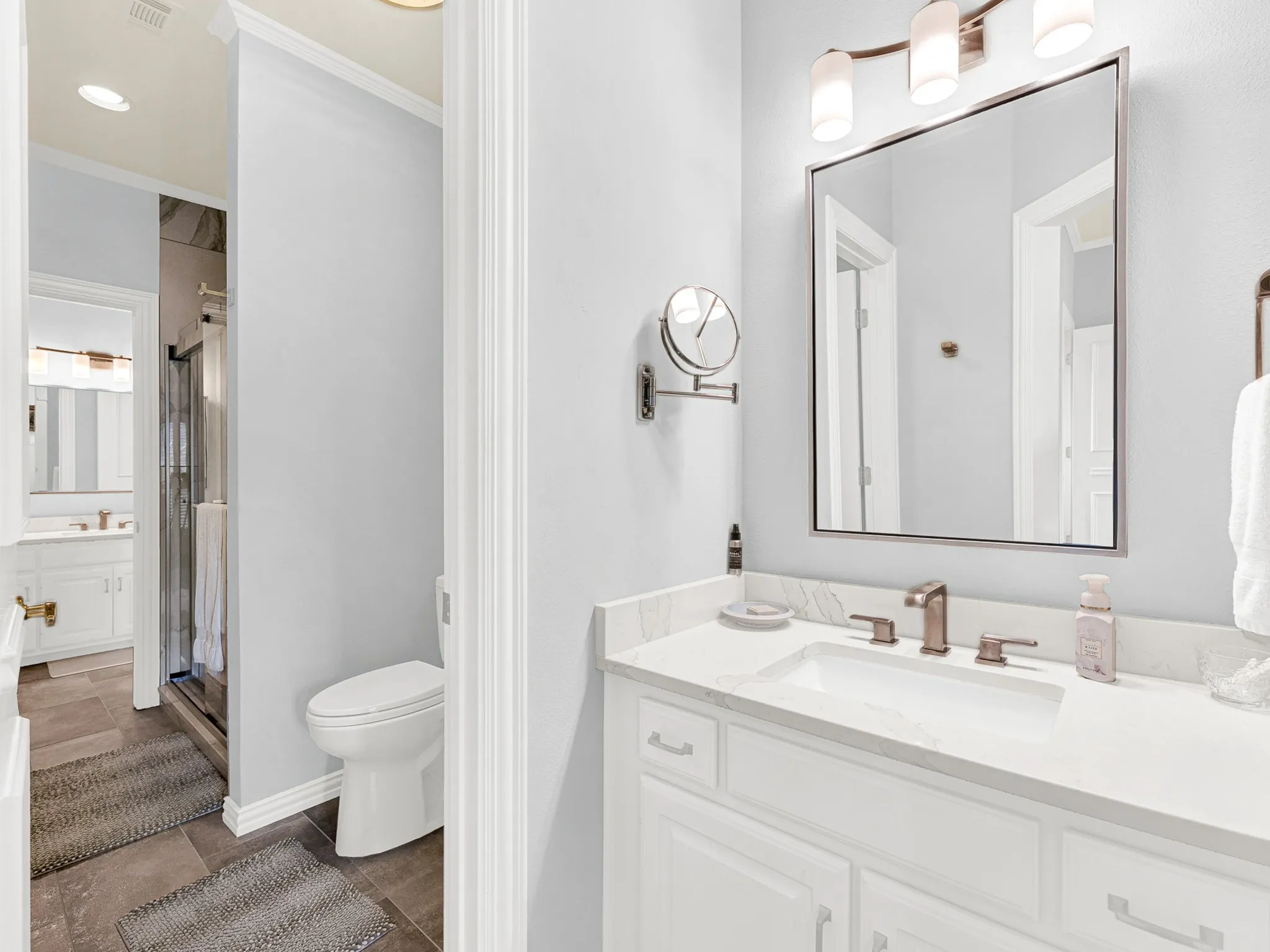 Single Family Residence For Sale in Collin County , 5208 Ambergate Lane, Dallas, Texas 75287, 5 Bedroom, 5 Bathroom, 3 Garage spaces, 4,891 Sqft, built in 1993, mls#21389727, Real Estate Agent in Dallas, Homes For Sale in Collin county, Homes For Sale in Dallas, Realtor in Dallas Texas, Real Estate Brokerage Independent Realty Texas, Luminita Cordes Realtor