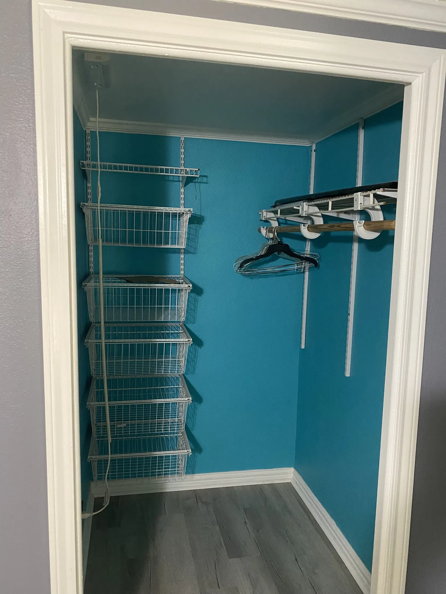 Single Family Residence For Sale in Harrison County , 1411 Aars Street, Longview, Texas 75601, 3 Bedroom, 2 Bathroom, Garage spaces, 1,392 Sqft, built in 1950, mls#21390826, Real Estate Agent in Longview, Homes For Sale in Harrison county, Homes For Sale in Longview, Realtor in Longview Texas, Real Estate Brokerage Independent Realty Texas, Luminita Cordes Realtor