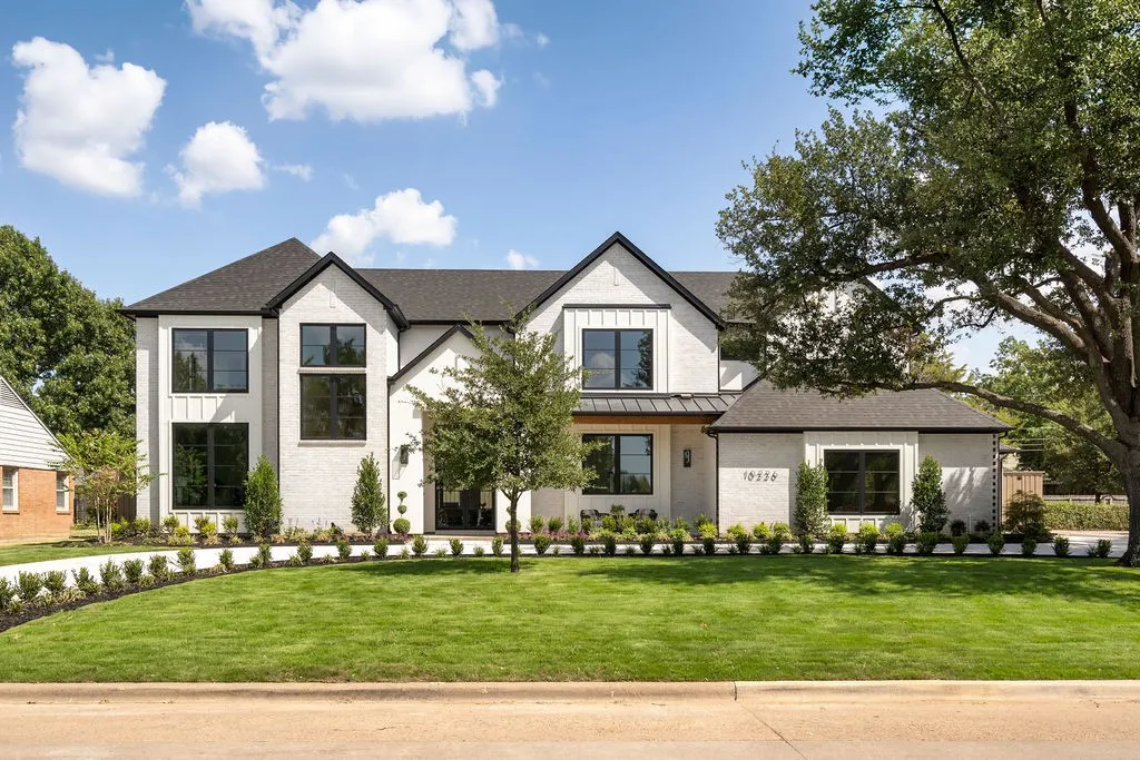 Single Family Residence For Sale