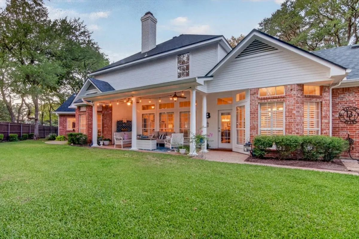 Single Family Residence For Sale in Mc Lennan County , 146 Shady Trail, Mc Gregor, Texas 76657, 4 Bedroom, 4 Bathroom, 3 Garage spaces, 3,914 Sqft, built in 1998, mls#21388541, Real Estate Agent in Mc Gregor, Homes For Sale in Mc Lennan county, Homes For Sale in Mc Gregor, Realtor in Mc Gregor Texas, Real Estate Brokerage Independent Realty Texas, Luminita Cordes Realtor