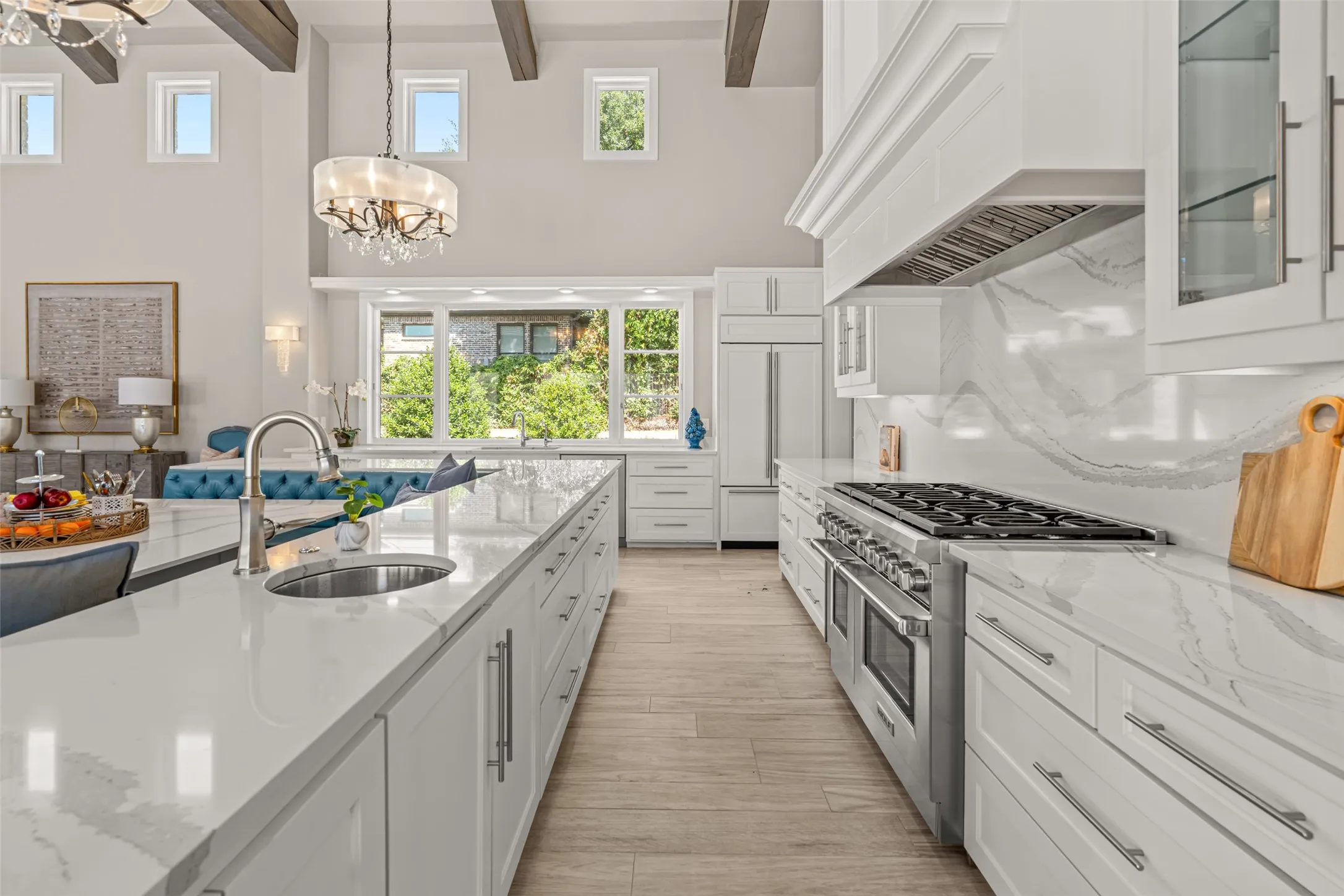 Single Family Residence For Sale in Tarrant County , 4629 Palencia Drive, Fort Worth, Texas 76126, 3 Bedroom, 4 Bathroom, 3 Garage spaces, 5,105 Sqft, built in 2016, mls#21390142, Real Estate Agent in Fort Worth, Homes For Sale in Tarrant county, Homes For Sale in Fort Worth, Realtor in Fort Worth Texas, Real Estate Brokerage Independent Realty Texas, Luminita Cordes Realtor