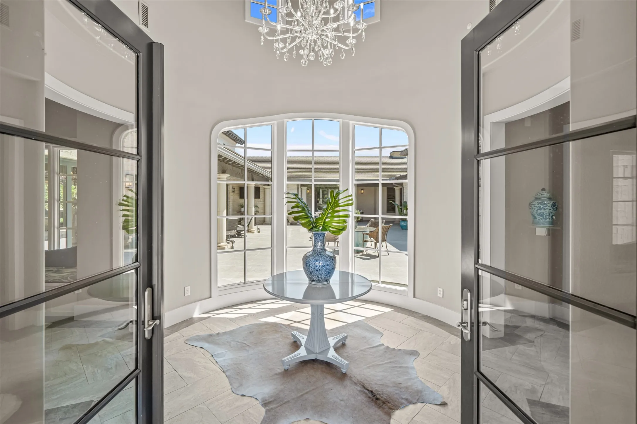 Single Family Residence For Sale in Tarrant County , 4629 Palencia Drive, Fort Worth, Texas 76126, 3 Bedroom, 4 Bathroom, 3 Garage spaces, 5,105 Sqft, built in 2016, mls#21390142, Real Estate Agent in Fort Worth, Homes For Sale in Tarrant county, Homes For Sale in Fort Worth, Realtor in Fort Worth Texas, Real Estate Brokerage Independent Realty Texas, Luminita Cordes Realtor