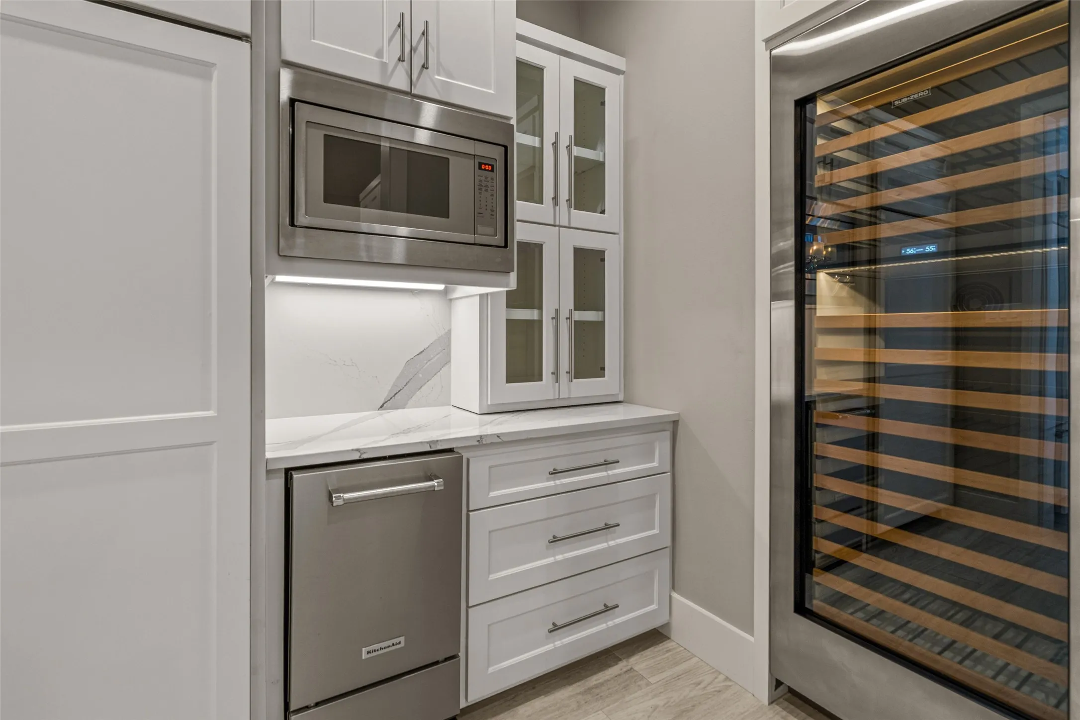 Single Family Residence For Sale in Tarrant County , 4629 Palencia Drive, Fort Worth, Texas 76126, 3 Bedroom, 4 Bathroom, 3 Garage spaces, 5,105 Sqft, built in 2016, mls#21390142, Real Estate Agent in Fort Worth, Homes For Sale in Tarrant county, Homes For Sale in Fort Worth, Realtor in Fort Worth Texas, Real Estate Brokerage Independent Realty Texas, Luminita Cordes Realtor