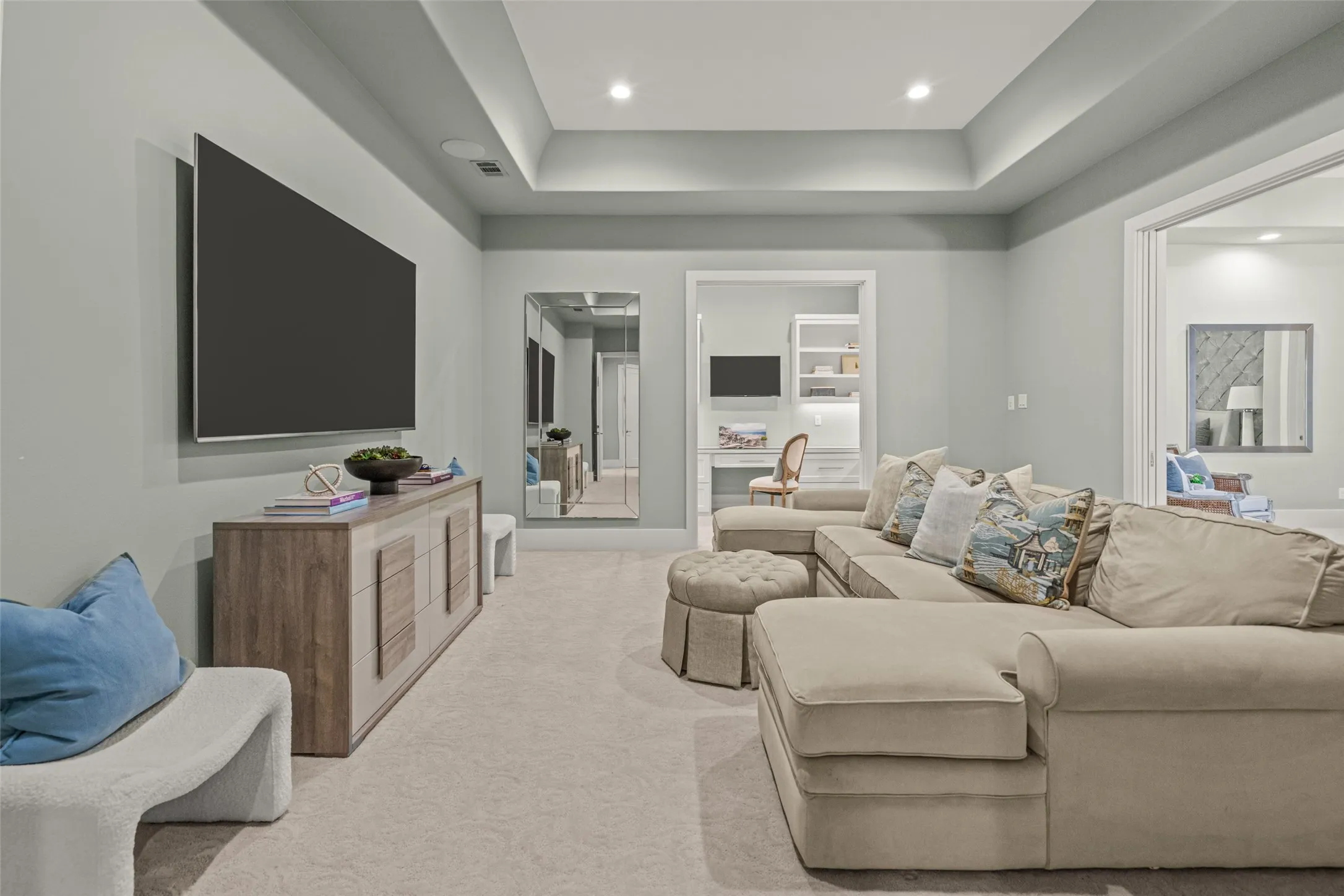 Single Family Residence For Sale in Tarrant County , 4629 Palencia Drive, Fort Worth, Texas 76126, 3 Bedroom, 4 Bathroom, 3 Garage spaces, 5,105 Sqft, built in 2016, mls#21390142, Real Estate Agent in Fort Worth, Homes For Sale in Tarrant county, Homes For Sale in Fort Worth, Realtor in Fort Worth Texas, Real Estate Brokerage Independent Realty Texas, Luminita Cordes Realtor