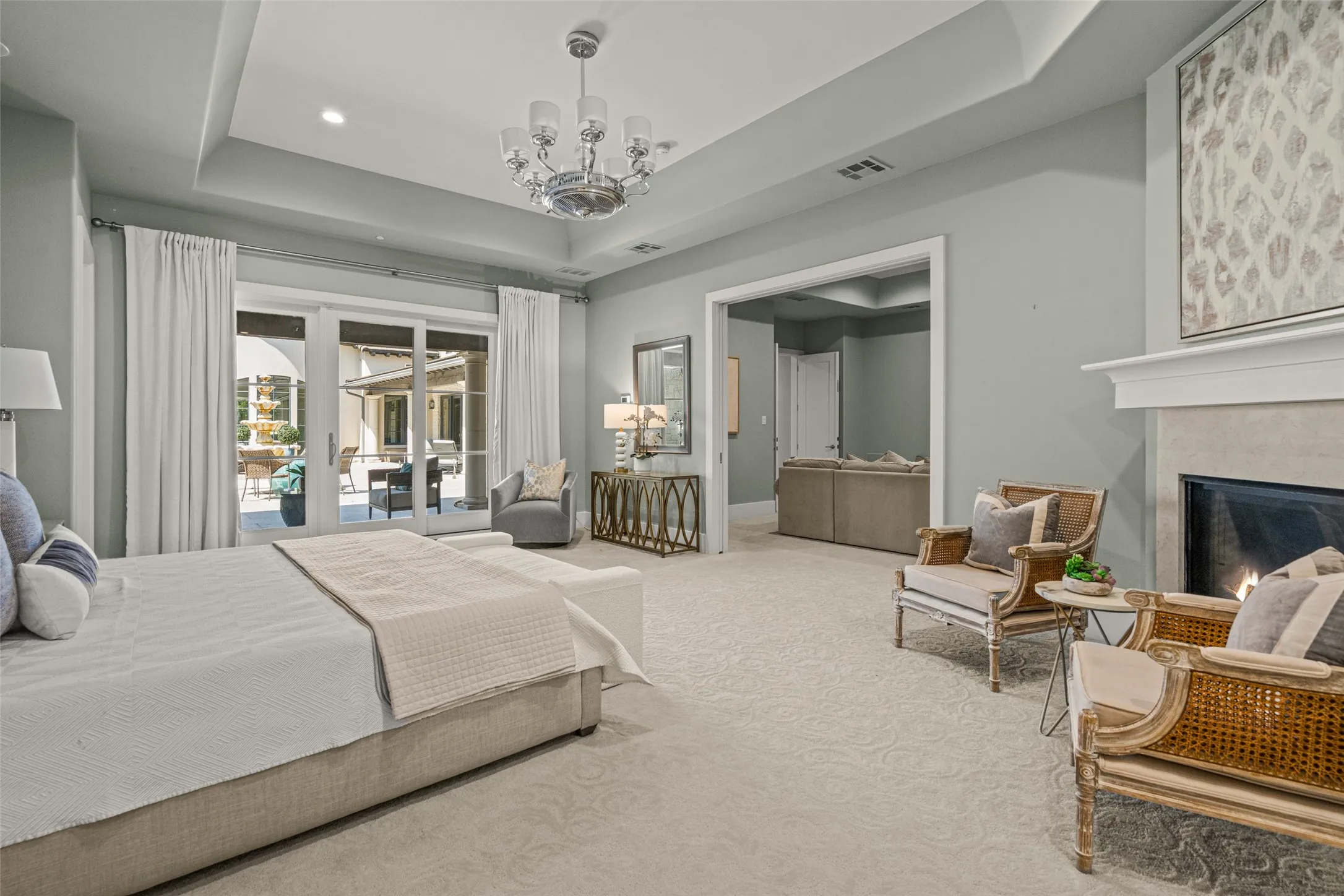 Single Family Residence For Sale in Tarrant County , 4629 Palencia Drive, Fort Worth, Texas 76126, 3 Bedroom, 4 Bathroom, 3 Garage spaces, 5,105 Sqft, built in 2016, mls#21390142, Real Estate Agent in Fort Worth, Homes For Sale in Tarrant county, Homes For Sale in Fort Worth, Realtor in Fort Worth Texas, Real Estate Brokerage Independent Realty Texas, Luminita Cordes Realtor
