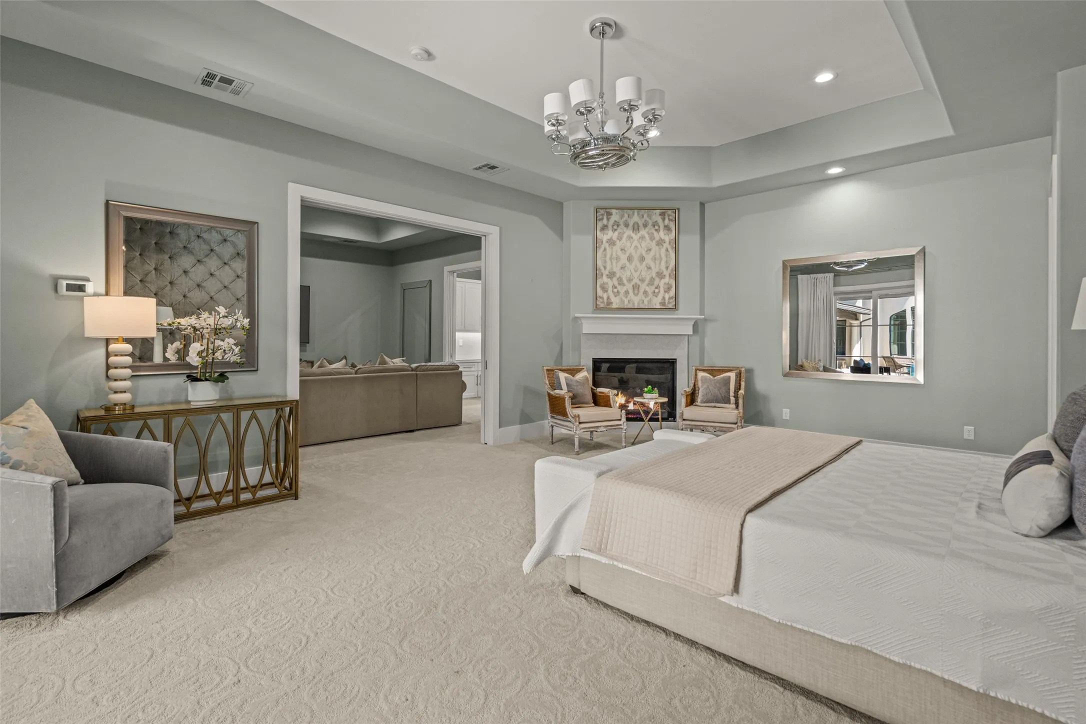 Single Family Residence For Sale in Tarrant County , 4629 Palencia Drive, Fort Worth, Texas 76126, 3 Bedroom, 4 Bathroom, 3 Garage spaces, 5,105 Sqft, built in 2016, mls#21390142, Real Estate Agent in Fort Worth, Homes For Sale in Tarrant county, Homes For Sale in Fort Worth, Realtor in Fort Worth Texas, Real Estate Brokerage Independent Realty Texas, Luminita Cordes Realtor