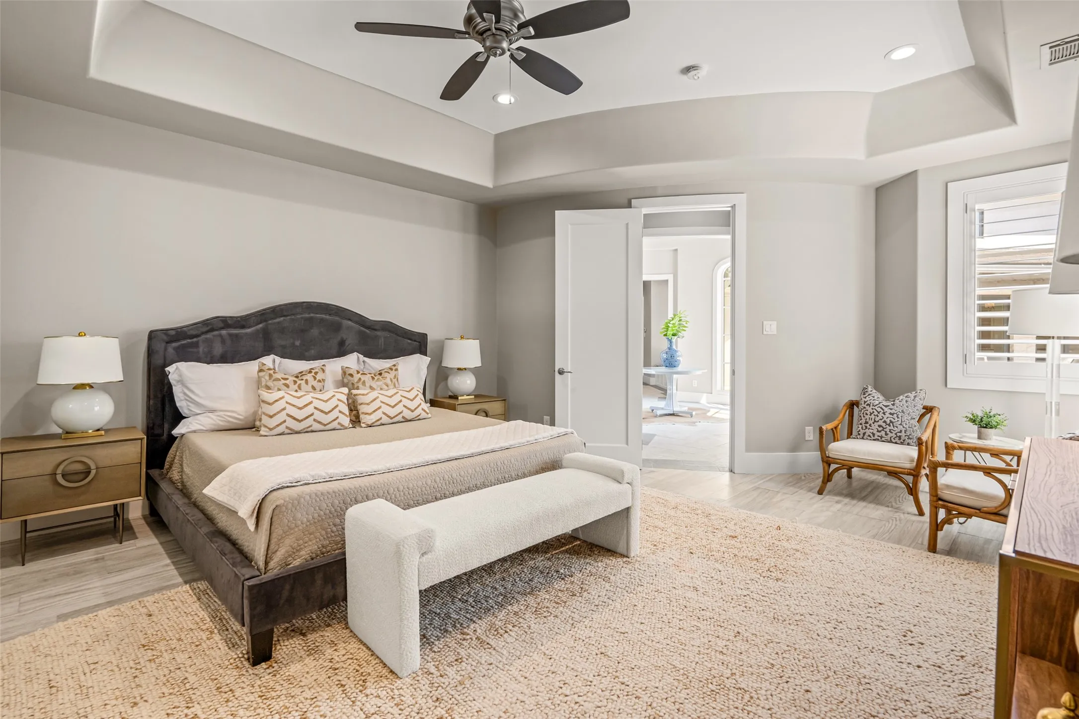 Single Family Residence For Sale in Tarrant County , 4629 Palencia Drive, Fort Worth, Texas 76126, 3 Bedroom, 4 Bathroom, 3 Garage spaces, 5,105 Sqft, built in 2016, mls#21390142, Real Estate Agent in Fort Worth, Homes For Sale in Tarrant county, Homes For Sale in Fort Worth, Realtor in Fort Worth Texas, Real Estate Brokerage Independent Realty Texas, Luminita Cordes Realtor
