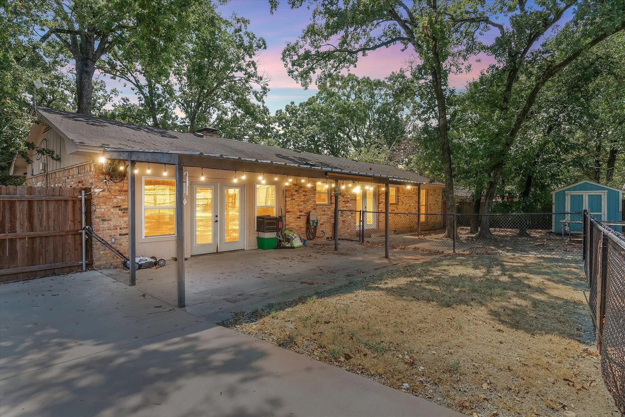 Single Family Residence For Sale