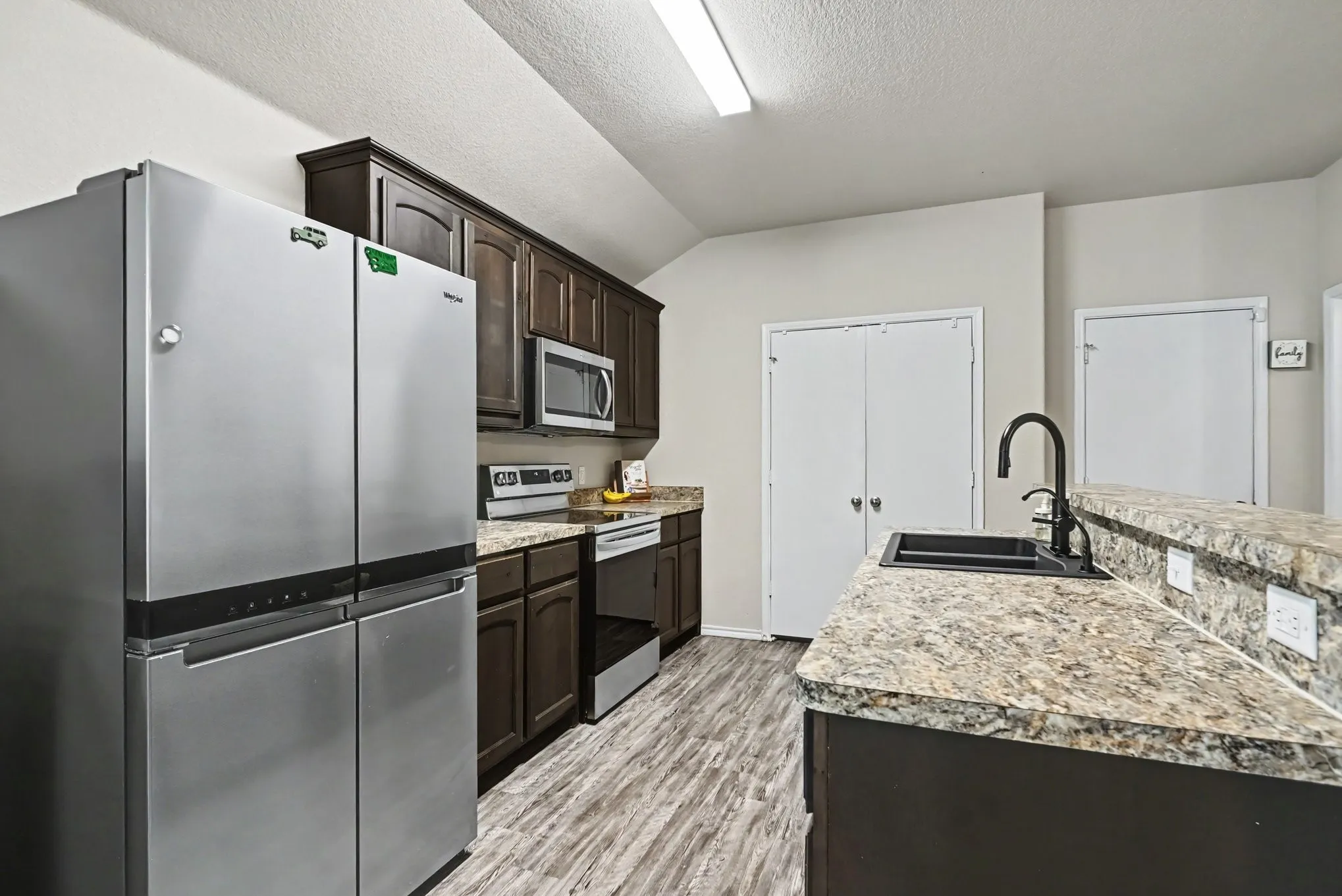Single Family Residence For Sale in Parker County , 249 Walnut Bend Road, Springtown, Texas 76082, 3 Bedroom, 2 Bathroom, 2 Garage spaces, 1,658 Sqft, built in 2017, mls#21386822, Real Estate Agent in Springtown, Homes For Sale in Parker county, Homes For Sale in Springtown, Realtor in Springtown Texas, Real Estate Brokerage Independent Realty Texas, Luminita Cordes Realtor