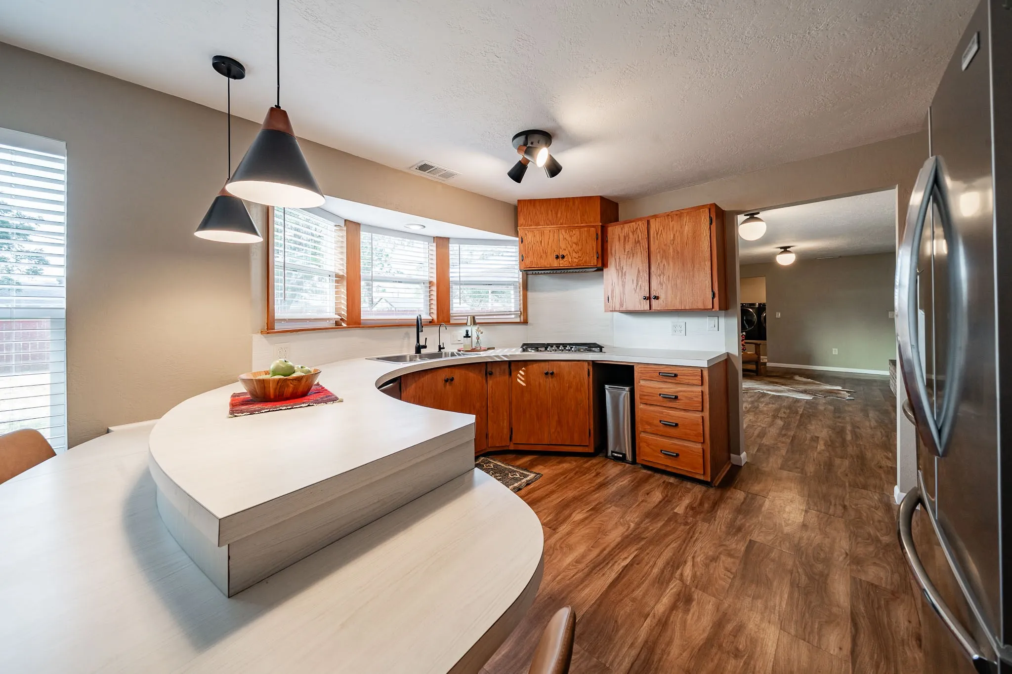 Single Family Residence For Sale in Jones County , 1406 Bartley Street, Stamford, Texas 79553, 4 Bedroom, 2 Bathroom, 2 Garage spaces, 2,698 Sqft, built in 1966, mls#21390536, Real Estate Agent in Stamford, Homes For Sale in Jones county, Homes For Sale in Stamford, Realtor in Stamford Texas, Real Estate Brokerage Independent Realty Texas, Luminita Cordes Realtor