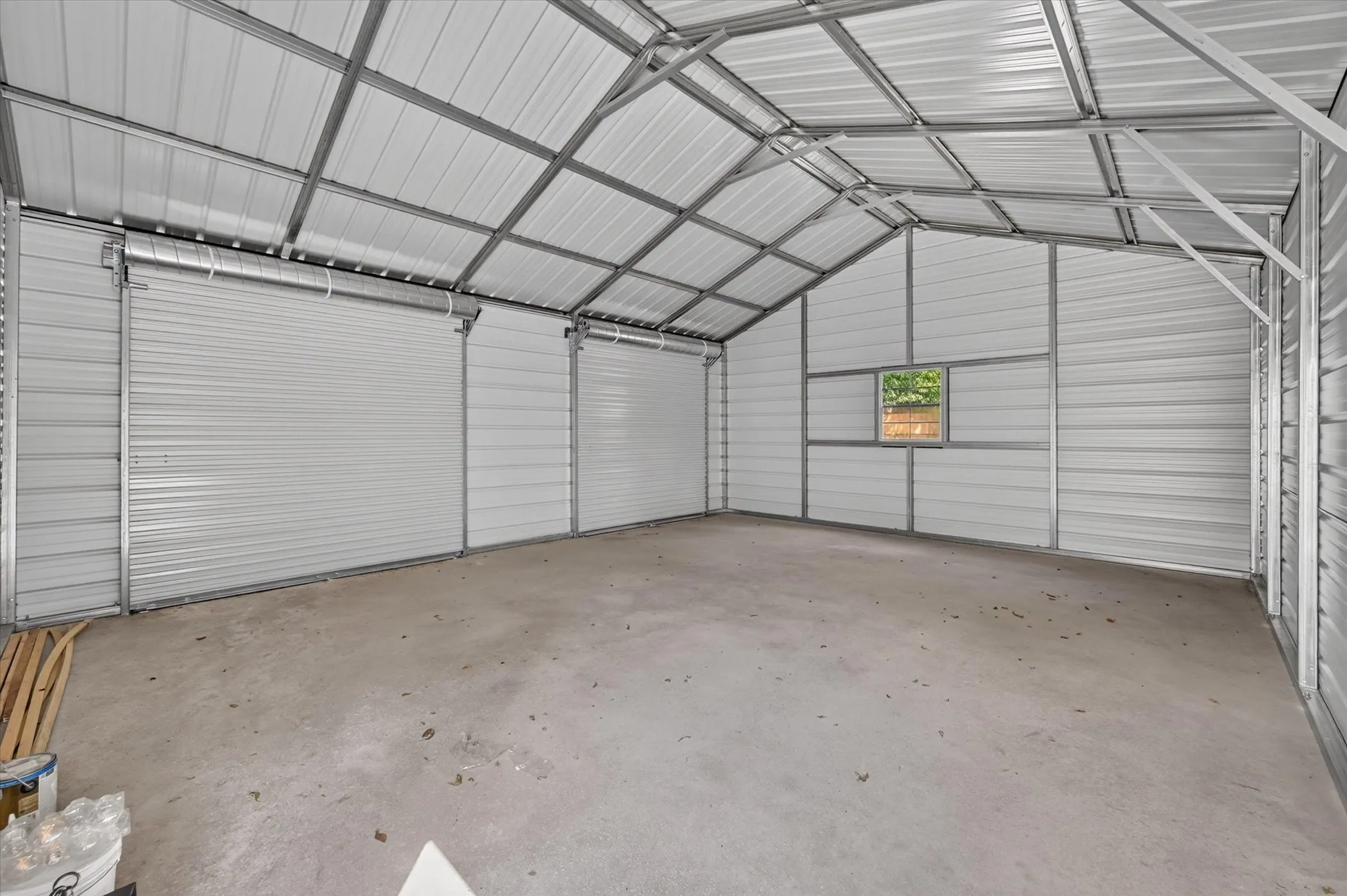 Single Family Residence For Sale in Johnson County , 4512 Cross Timber Road, Burleson, Texas 76028, 4 Bedroom, 2 Bathroom, 2 Garage spaces, 2,016 Sqft, built in 1975, mls#21390208, Real Estate Agent in Burleson, Homes For Sale in Johnson county, Homes For Sale in Burleson, Realtor in Burleson Texas, Real Estate Brokerage Independent Realty Texas, Luminita Cordes Realtor