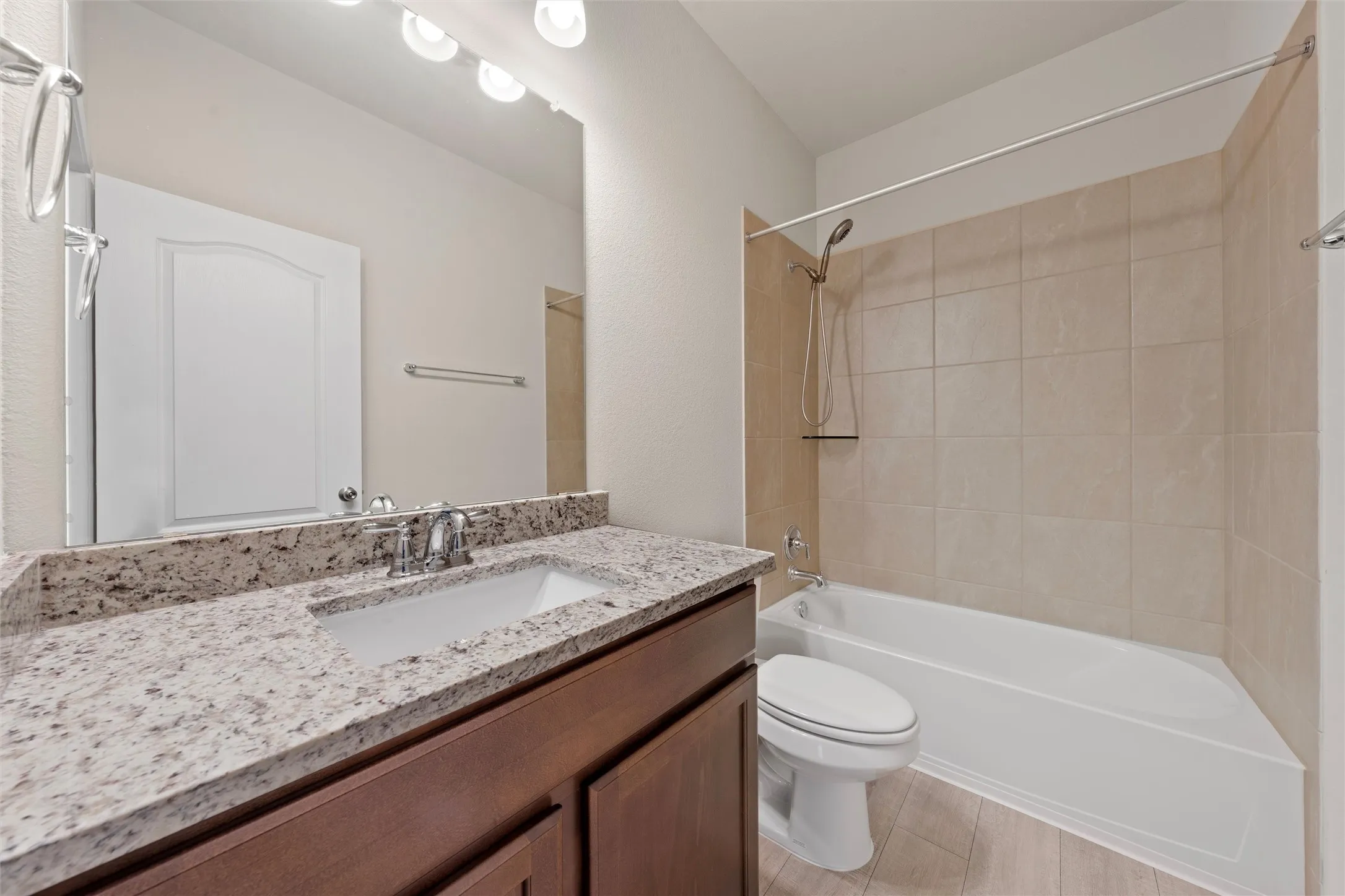 Single Family Residence For Rent in Bell County , 7445 Garden Glen Drive, Temple, Texas 76502, 3 Bedroom, 2 Bathroom, 2 Garage spaces, 1,531 Sqft, built in 2021, mls#21390898, Real Estate Agent in Temple, Homes For Rent in Bell county, Homes For Rent in Temple, Realtor in Temple Texas, Real Estate Brokerage Independent Realty Texas, Luminita Cordes Realtor