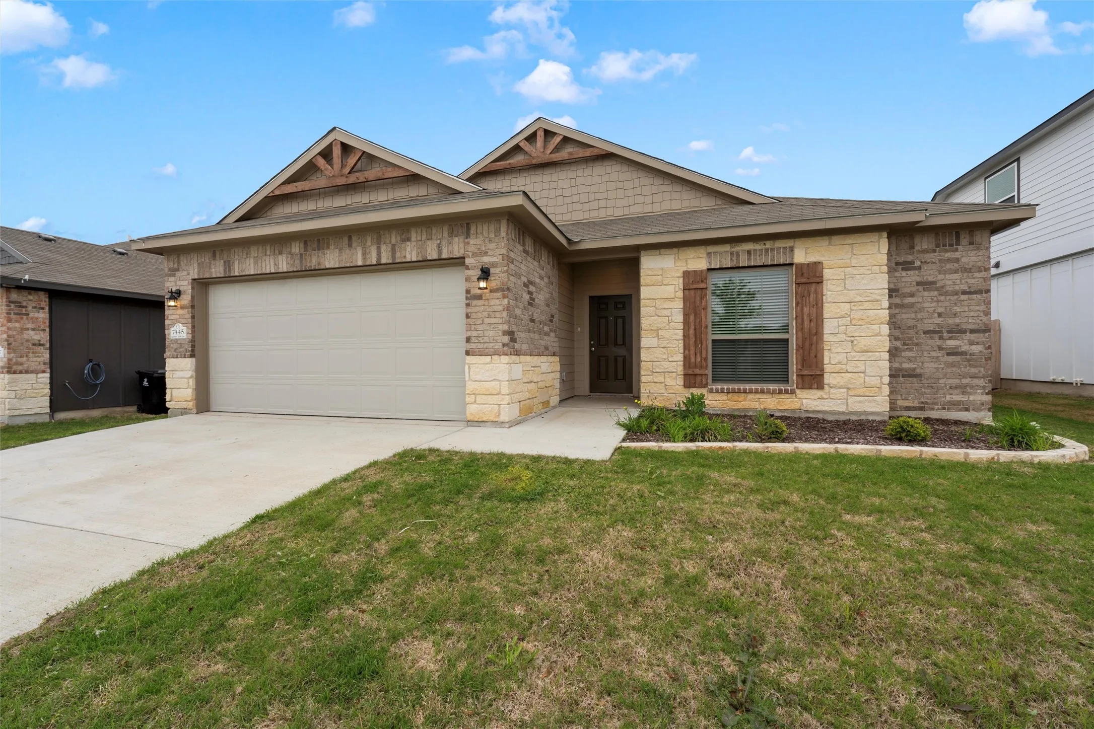 Single Family Residence For Rent in Bell County , 7445 Garden Glen Drive, Temple, Texas 76502, 3 Bedroom, 2 Bathroom, 2 Garage spaces, 1,531 Sqft, built in 2021, mls#21390898, Real Estate Agent in Temple, Homes For Rent in Bell county, Homes For Rent in Temple, Realtor in Temple Texas, Real Estate Brokerage Independent Realty Texas, Luminita Cordes Realtor