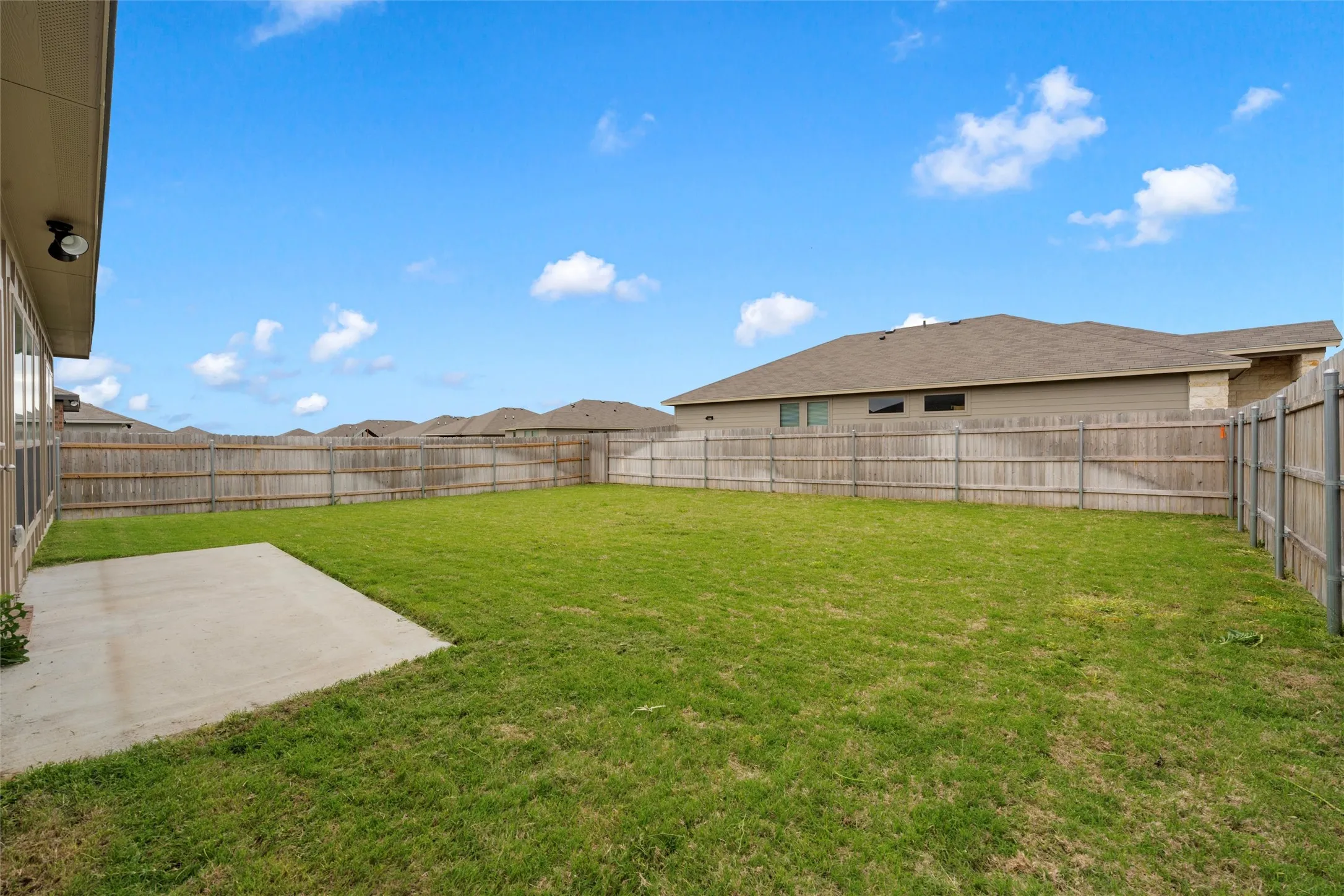 Single Family Residence For Rent in Bell County , 7445 Garden Glen Drive, Temple, Texas 76502, 3 Bedroom, 2 Bathroom, 2 Garage spaces, 1,531 Sqft, built in 2021, mls#21390898, Real Estate Agent in Temple, Homes For Rent in Bell county, Homes For Rent in Temple, Realtor in Temple Texas, Real Estate Brokerage Independent Realty Texas, Luminita Cordes Realtor