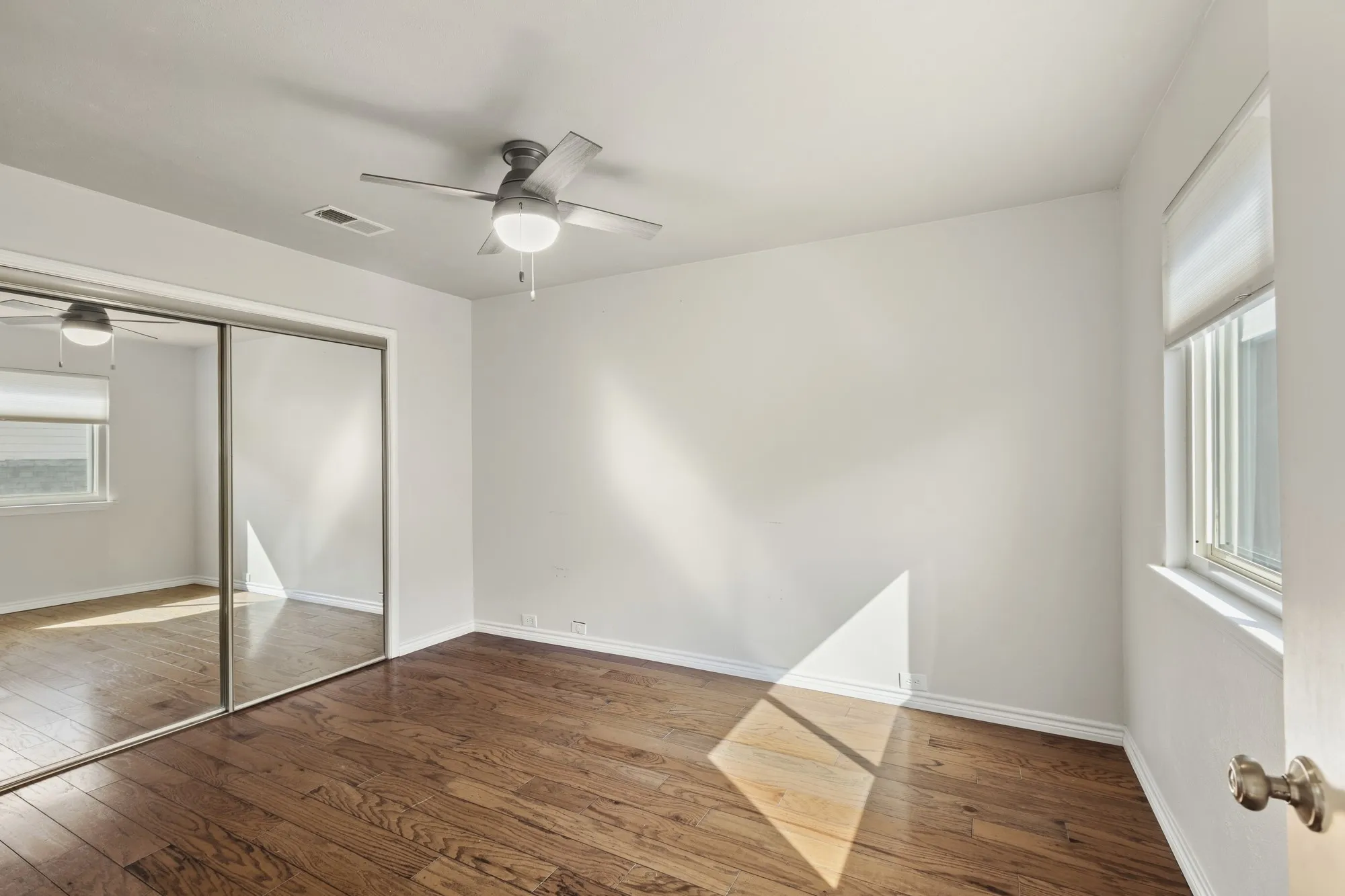 Secondary upstairs Bedroom