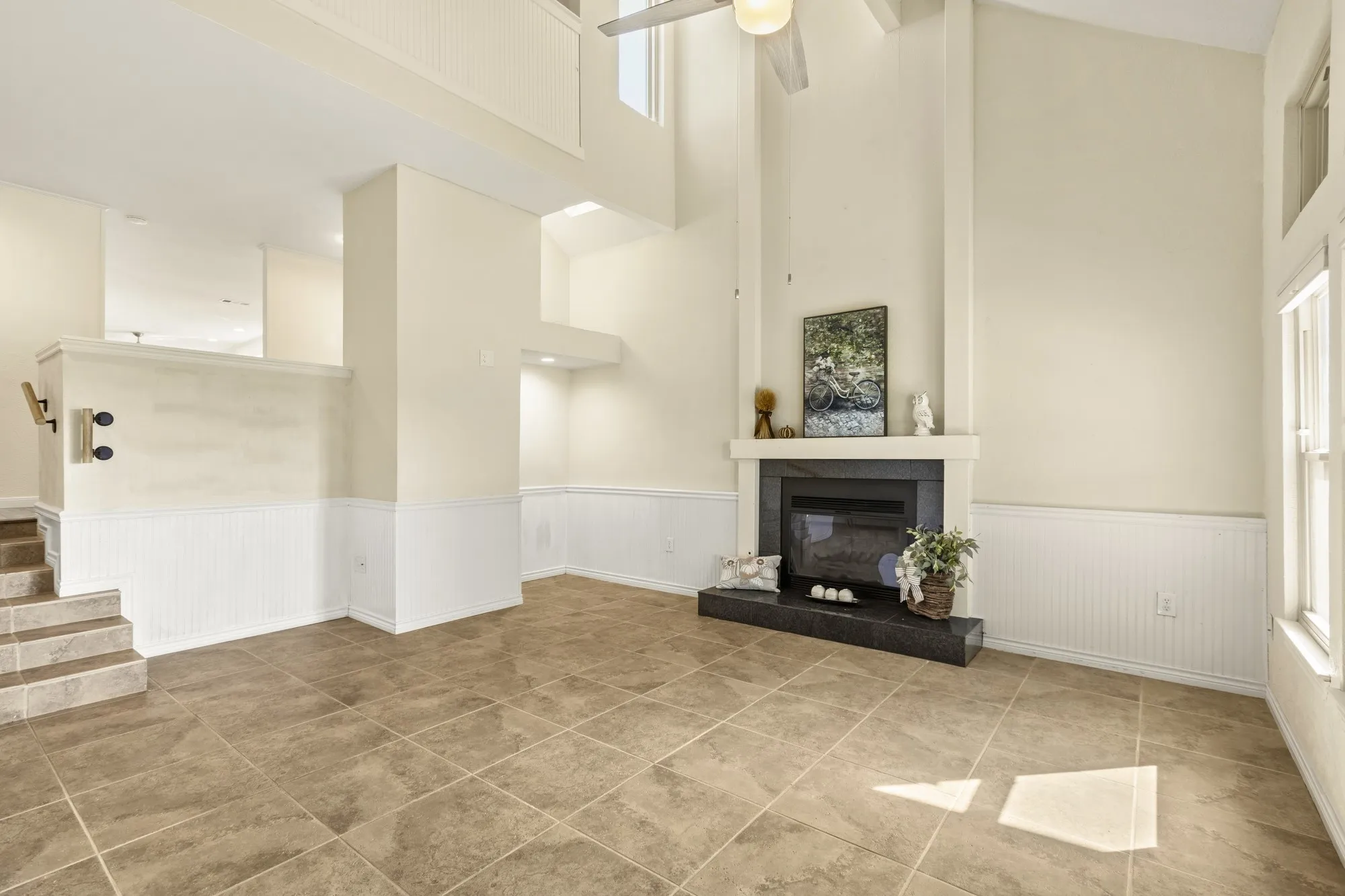 Skylights and Niches to Decorate