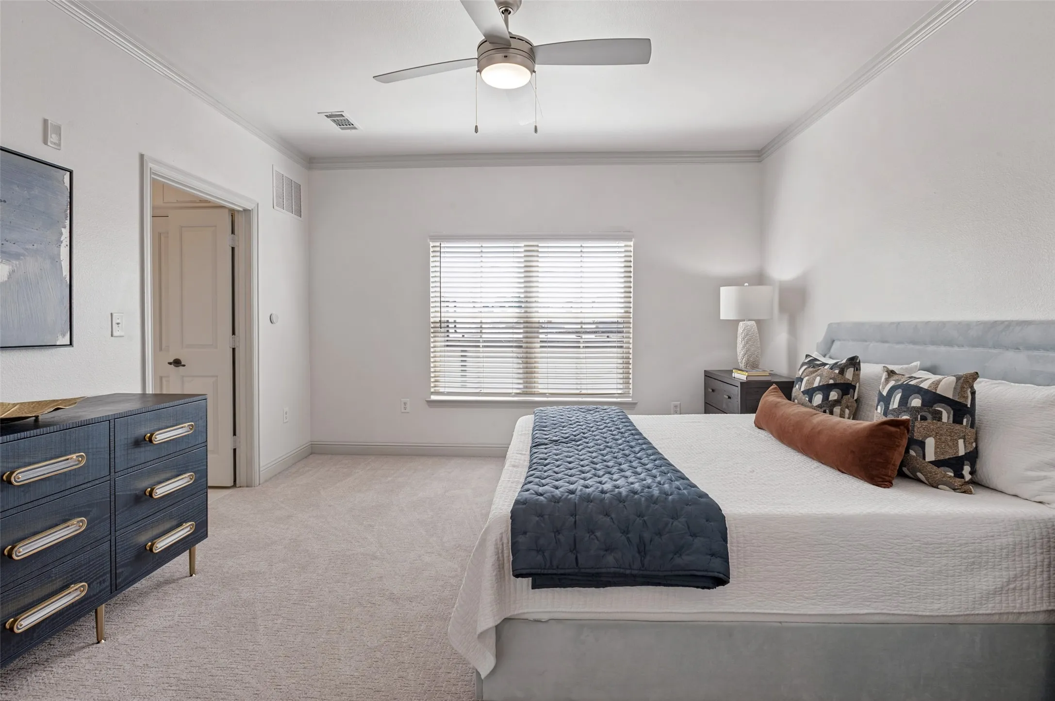 Large second bedroom
