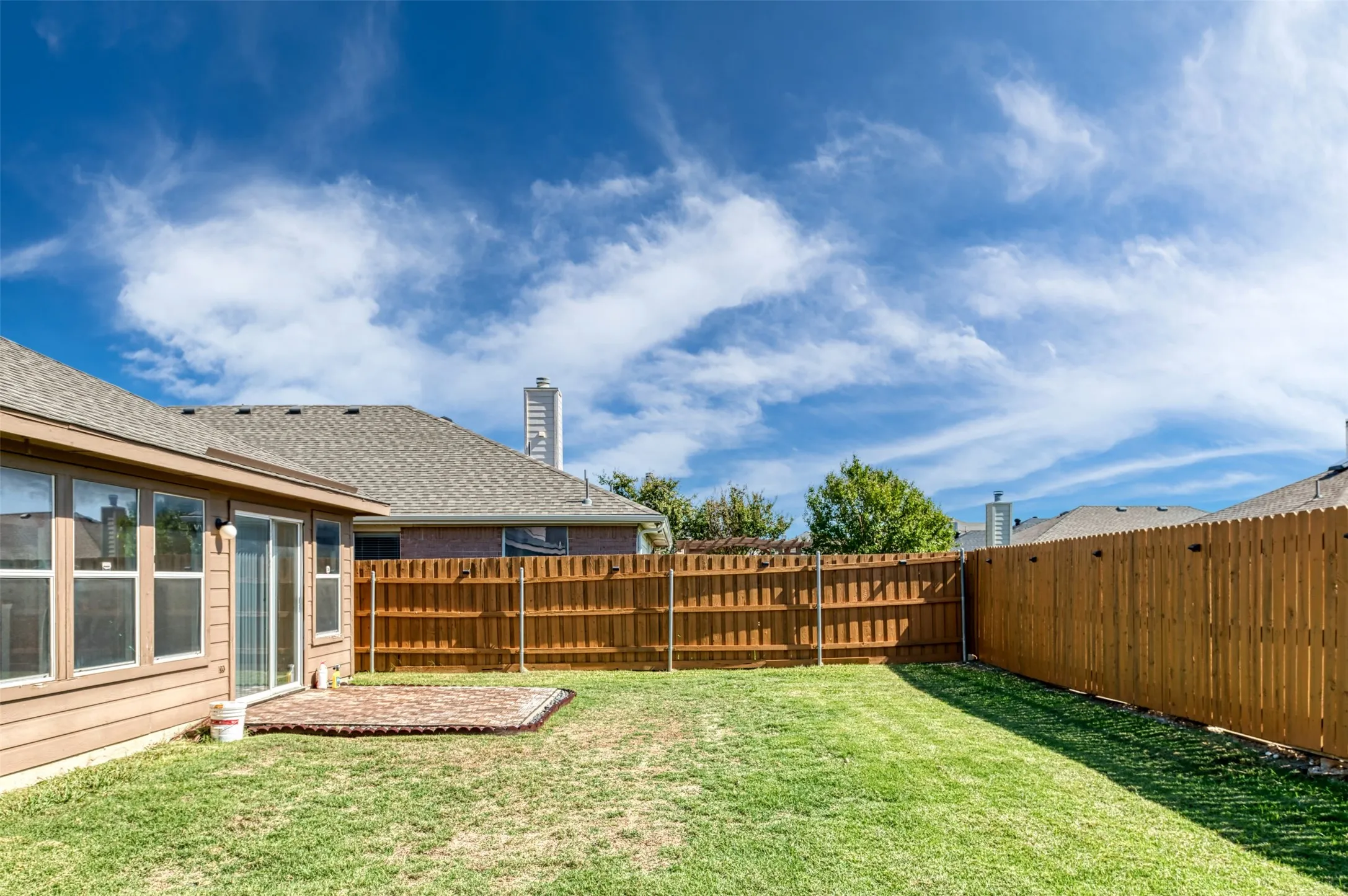 Single Family Residence For Rent in Denton County , 14617 Eaglemont Drive, Little Elm, Texas 75068, 3 Bedroom, 2 Bathroom, 2 Garage spaces, 1,522 Sqft, built in 2003, mls#21384512, Real Estate Agent in Little Elm, Homes For Rent in Denton county, Homes For Rent in Little Elm, Realtor in Little Elm Texas, Real Estate Brokerage Independent Realty Texas, Luminita Cordes Realtor