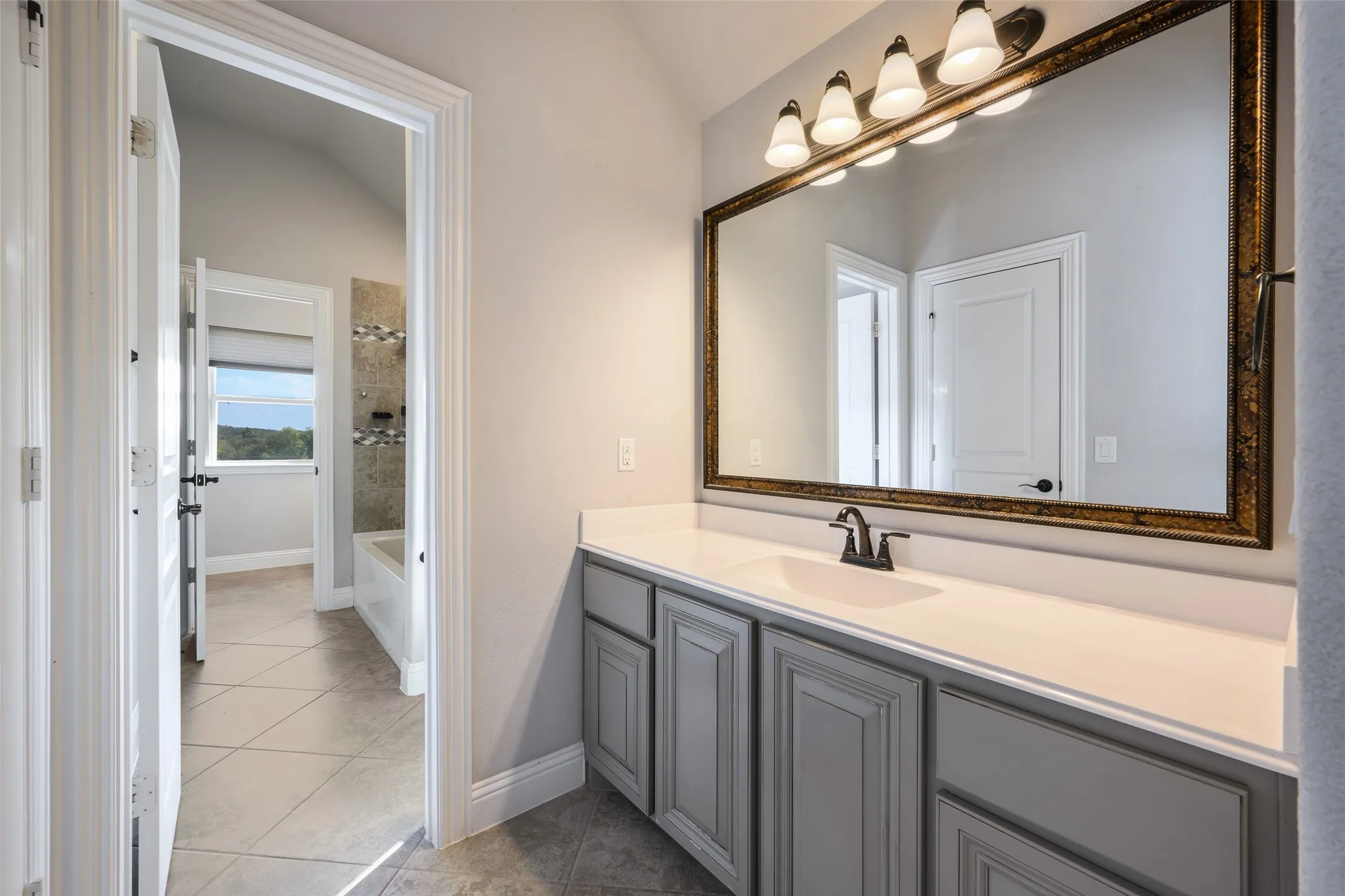 Single Family Residence For Sale in Denton County , 4509 Stillhouse Hollow Lane, Denton, Texas 76226, 5 Bedroom, 4 Bathroom, 2 Garage spaces, 3,274 Sqft, built in 2019, mls#21390031, Real Estate Agent in Denton, Homes For Sale in Denton county, Homes For Sale in Denton, Realtor in Denton Texas, Real Estate Brokerage Independent Realty Texas, Luminita Cordes Realtor