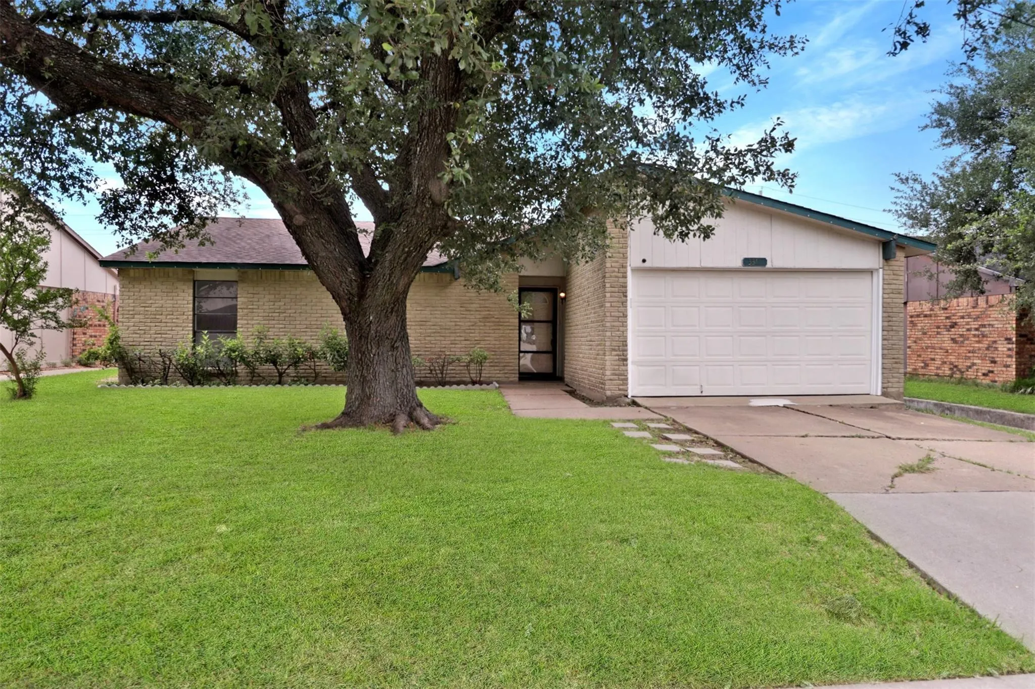Single Family Residence For Sale