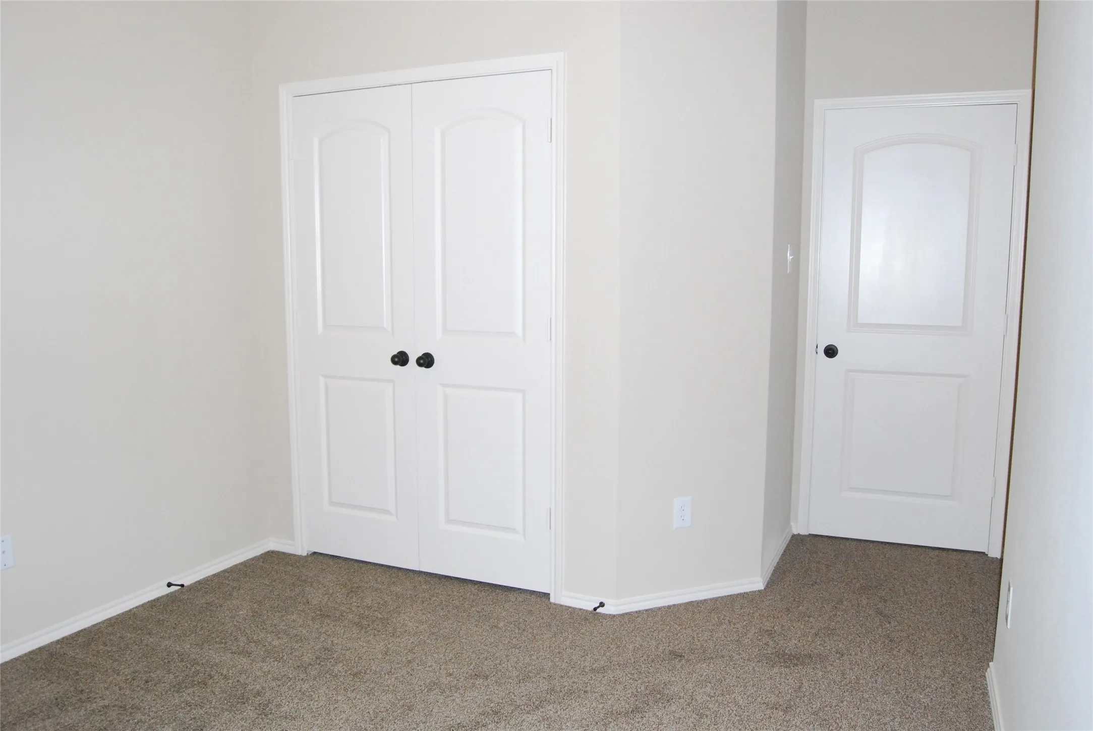 Duplex For Rent in Collin County , 371 Orbit Drive, Lavon, Texas 75166, 3 Bedroom, 2 Bathroom, 2 Garage spaces, 1,268 Sqft, built in 2013, mls#21384491, Real Estate Agent in Lavon, Homes For Rent in Collin county, Homes For Rent in Lavon, Realtor in Lavon Texas, Real Estate Brokerage Independent Realty Texas, Luminita Cordes Realtor