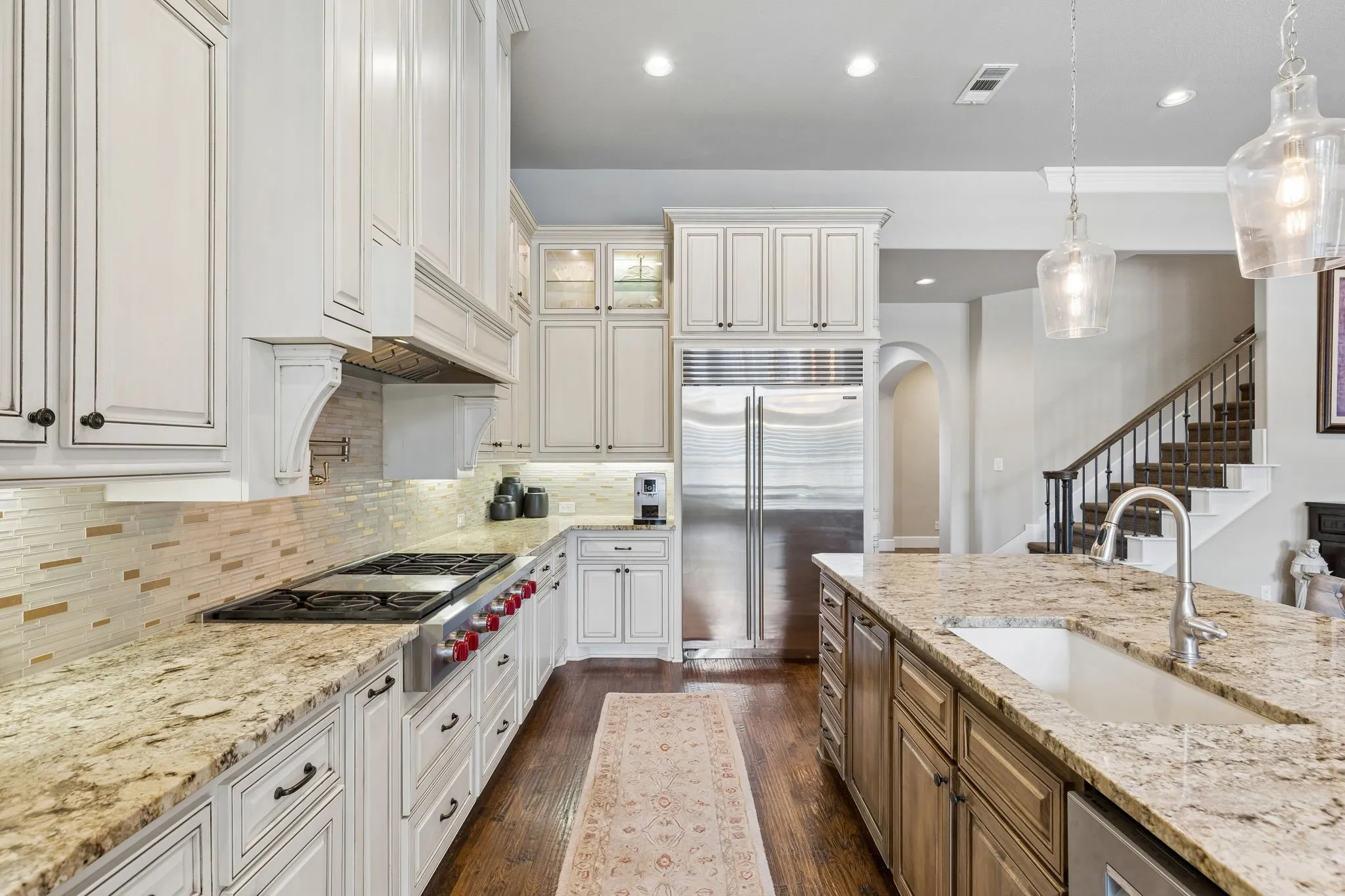 Single Family Residence For Sale in Tarrant County , 1021 Berkshire Road, Southlake, Texas 76092, 5 Bedroom, 7 Bathroom, 3 Garage spaces, 5,226 Sqft, built in 2016, mls#21390882, Real Estate Agent in Southlake, Homes For Sale in Tarrant county, Homes For Sale in Southlake, Realtor in Southlake Texas, Real Estate Brokerage Independent Realty Texas, Luminita Cordes Realtor
