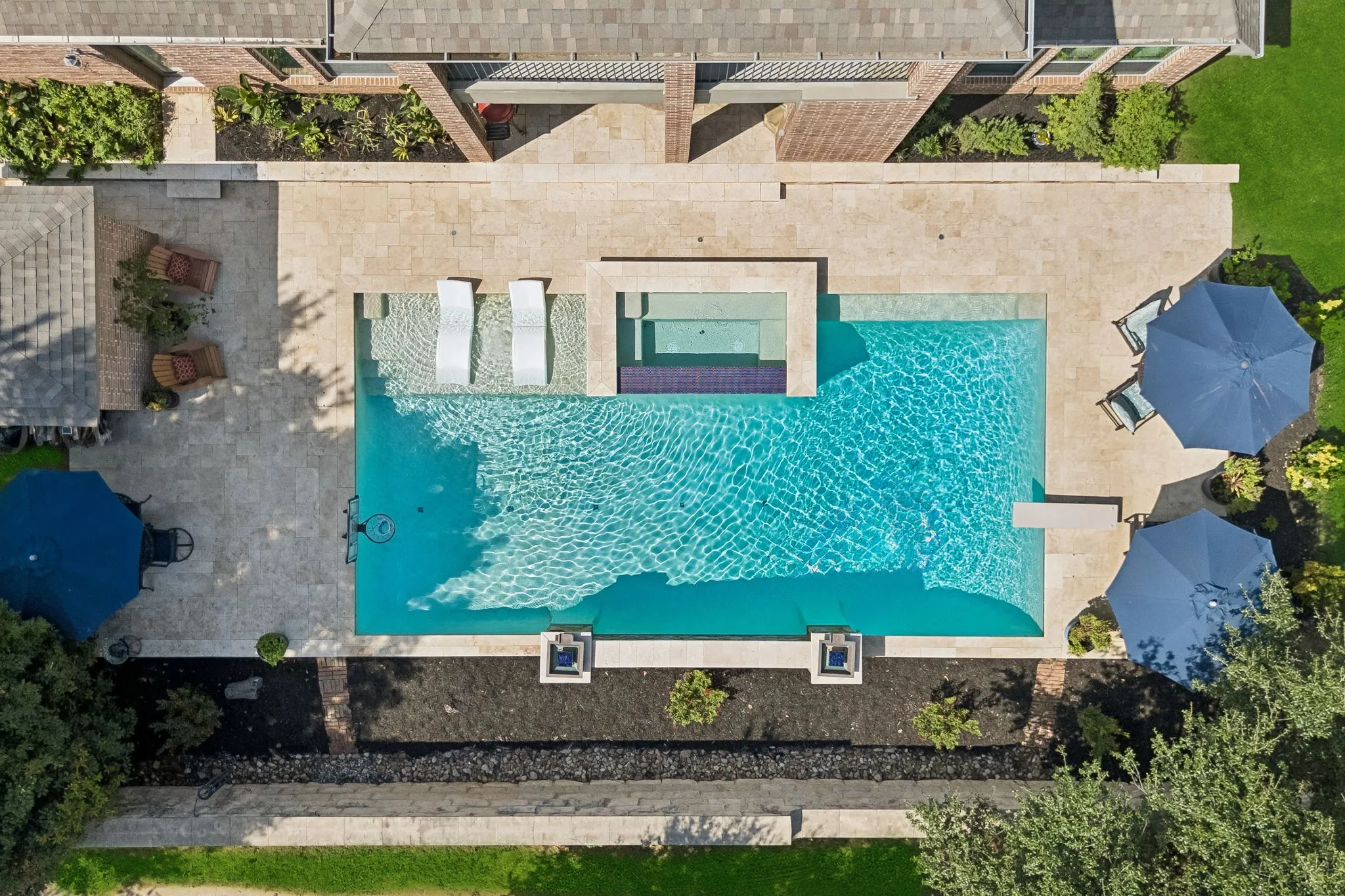 Single Family Residence For Sale in Tarrant County , 1021 Berkshire Road, Southlake, Texas 76092, 5 Bedroom, 7 Bathroom, 3 Garage spaces, 5,226 Sqft, built in 2016, mls#21390882, Real Estate Agent in Southlake, Homes For Sale in Tarrant county, Homes For Sale in Southlake, Realtor in Southlake Texas, Real Estate Brokerage Independent Realty Texas, Luminita Cordes Realtor