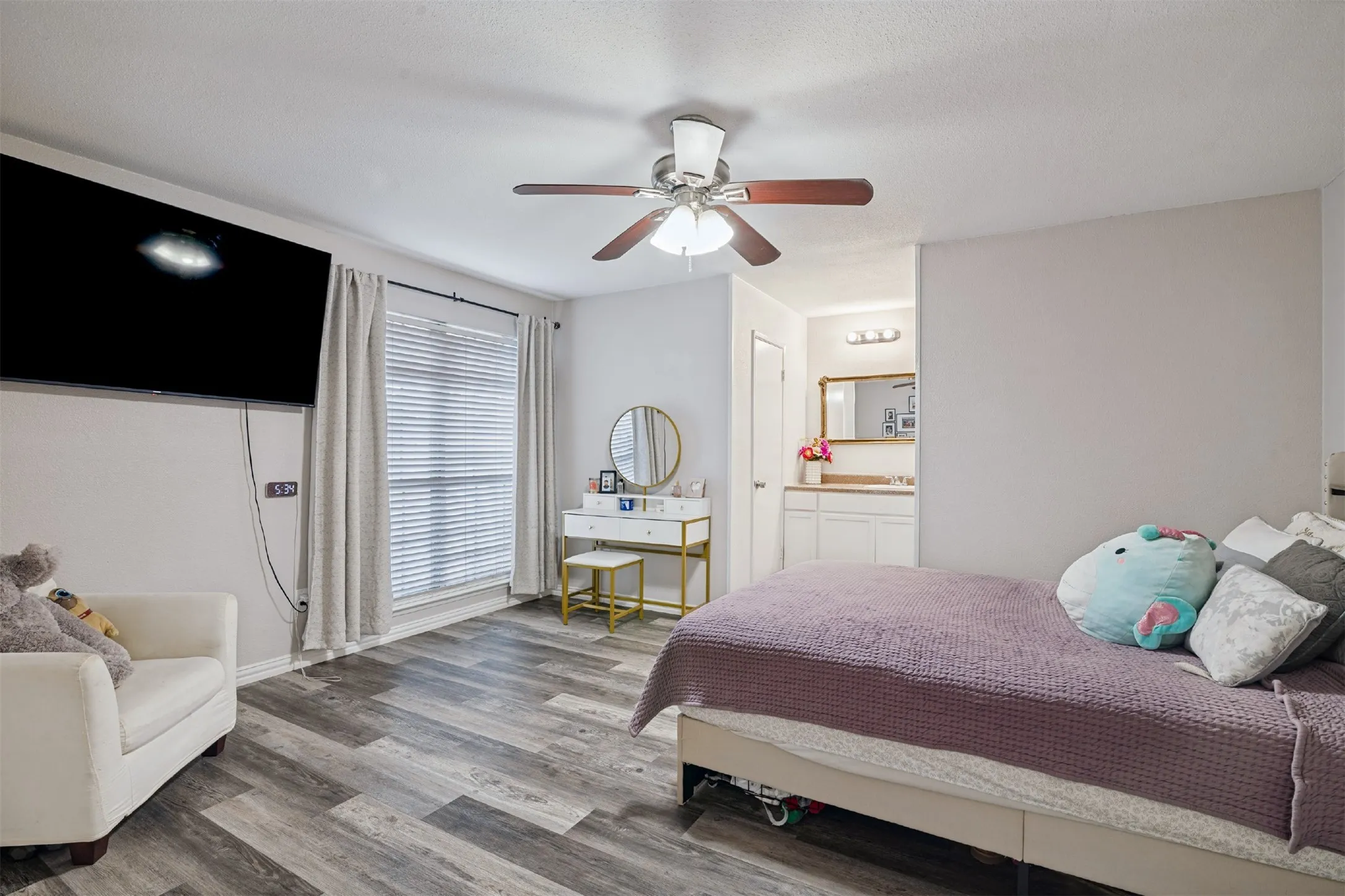 Single Family Residence For Sale in Dallas County , 2920 Sidney Drive, Mesquite, Texas 75150, 4 Bedroom, 2 Bathroom, Garage spaces, 1,962 Sqft, built in 1972, mls#21390344, Real Estate Agent in Mesquite, Homes For Sale in Dallas county, Homes For Sale in Mesquite, Realtor in Mesquite Texas, Real Estate Brokerage Independent Realty Texas, Luminita Cordes Realtor