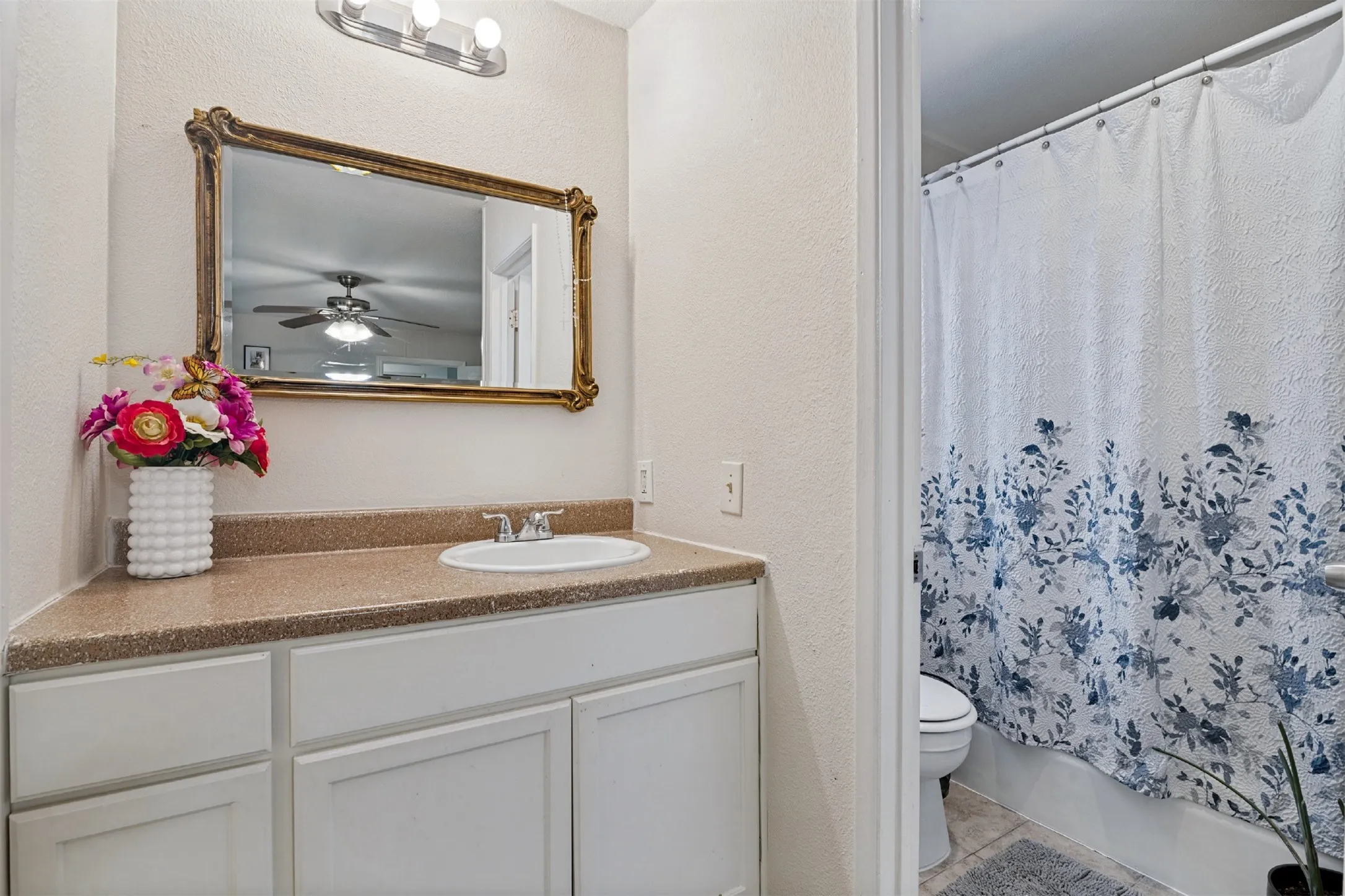 Single Family Residence For Sale in Dallas County , 2920 Sidney Drive, Mesquite, Texas 75150, 4 Bedroom, 2 Bathroom, Garage spaces, 1,962 Sqft, built in 1972, mls#21390344, Real Estate Agent in Mesquite, Homes For Sale in Dallas county, Homes For Sale in Mesquite, Realtor in Mesquite Texas, Real Estate Brokerage Independent Realty Texas, Luminita Cordes Realtor