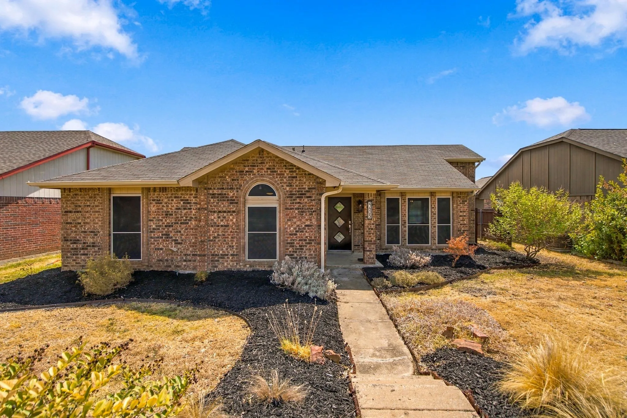 Single Family Residence For Sale