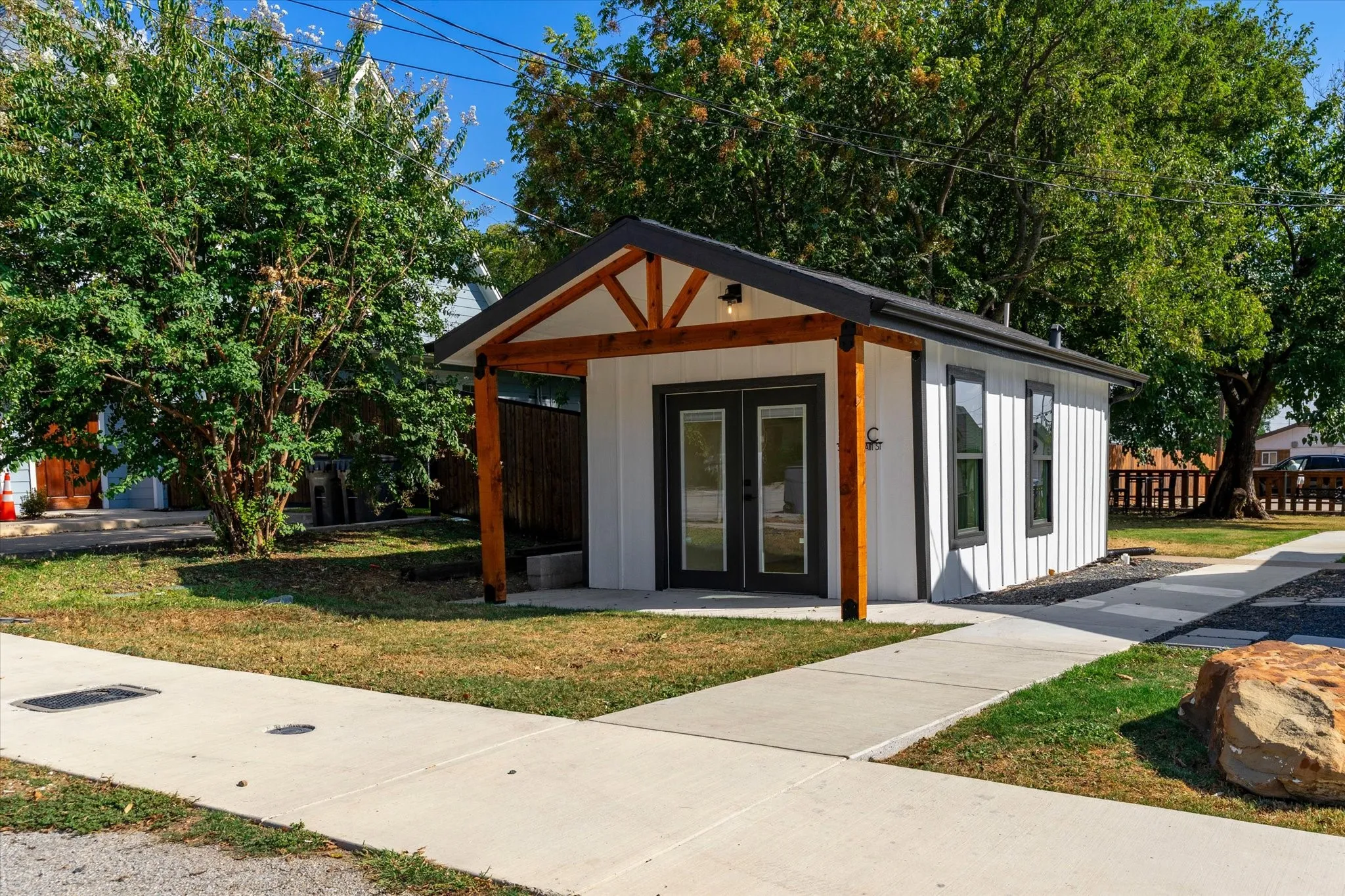 Office For Rent in Tarrant County , 241C S Main Street, Keller, Texas 76248, 0, 0, Garage spaces, 288 Sqft, built in 1985, mls#21390027, Real Estate Agent in Keller, Homes For Rent in Tarrant county, Homes For Rent in Keller, Realtor in Keller Texas, Real Estate Brokerage Independent Realty Texas, Luminita Cordes Realtor