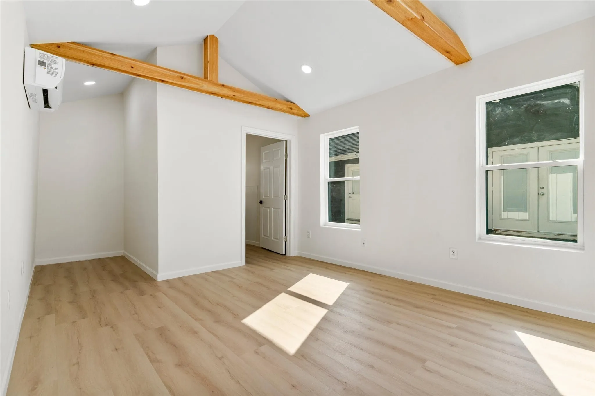 Office For Rent in Tarrant County , 241C S Main Street, Keller, Texas 76248, 0, 0, Garage spaces, 288 Sqft, built in 1985, mls#21390027, Real Estate Agent in Keller, Homes For Rent in Tarrant county, Homes For Rent in Keller, Realtor in Keller Texas, Real Estate Brokerage Independent Realty Texas, Luminita Cordes Realtor