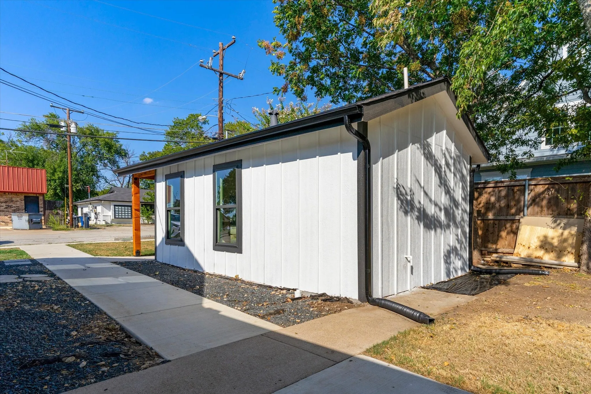 Office For Rent in Tarrant County , 241C S Main Street, Keller, Texas 76248, 0, 0, Garage spaces, 288 Sqft, built in 1985, mls#21390027, Real Estate Agent in Keller, Homes For Rent in Tarrant county, Homes For Rent in Keller, Realtor in Keller Texas, Real Estate Brokerage Independent Realty Texas, Luminita Cordes Realtor