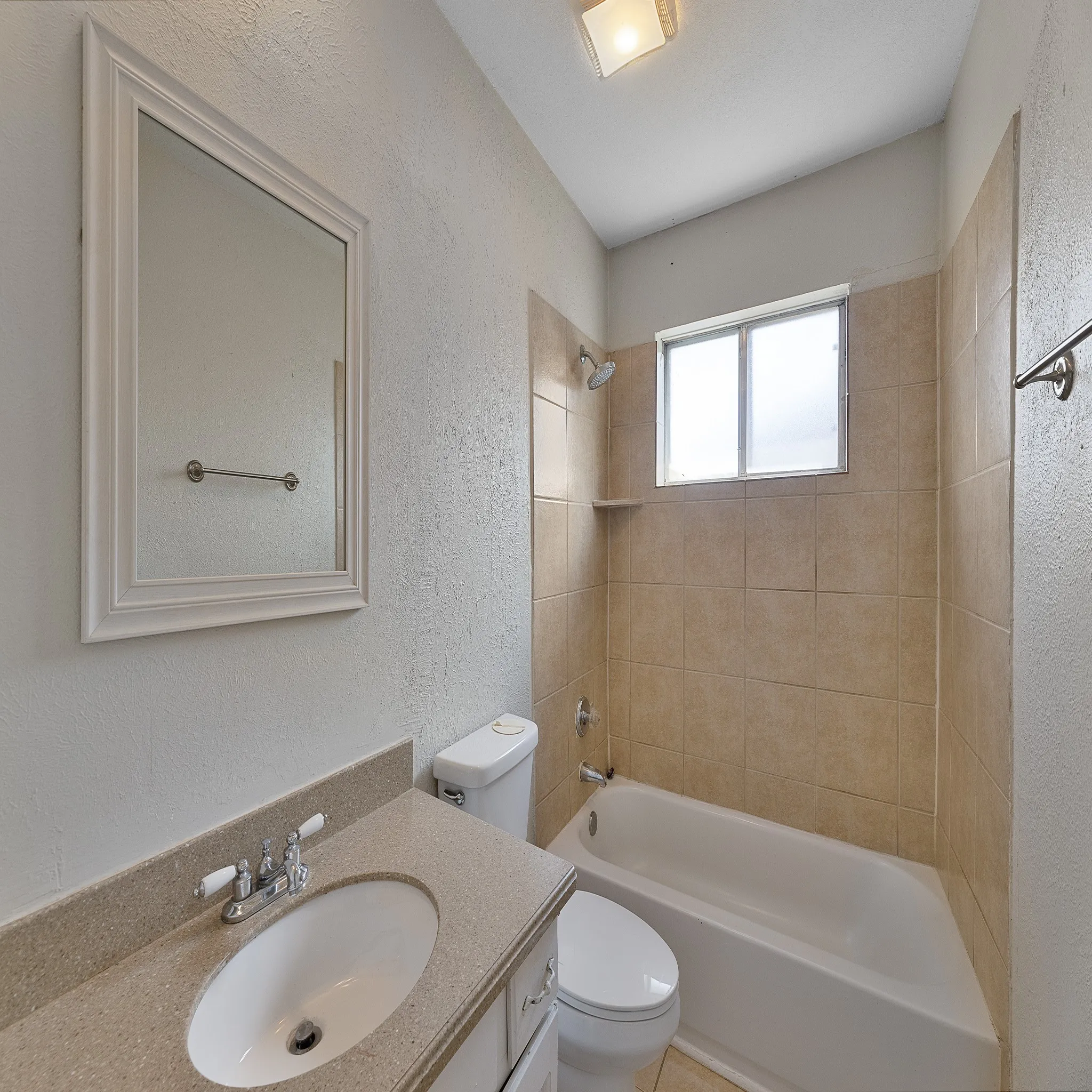 Single Family Residence For Rent in Dallas County , 1633 Bette Drive, Mesquite, Texas 75149, 3 Bedroom, 2 Bathroom, 2 Garage spaces, 1,548 Sqft, built in 1980, mls#21390918, Real Estate Agent in Mesquite, Homes For Rent in Dallas county, Homes For Rent in Mesquite, Realtor in Mesquite Texas, Real Estate Brokerage Independent Realty Texas, Luminita Cordes Realtor