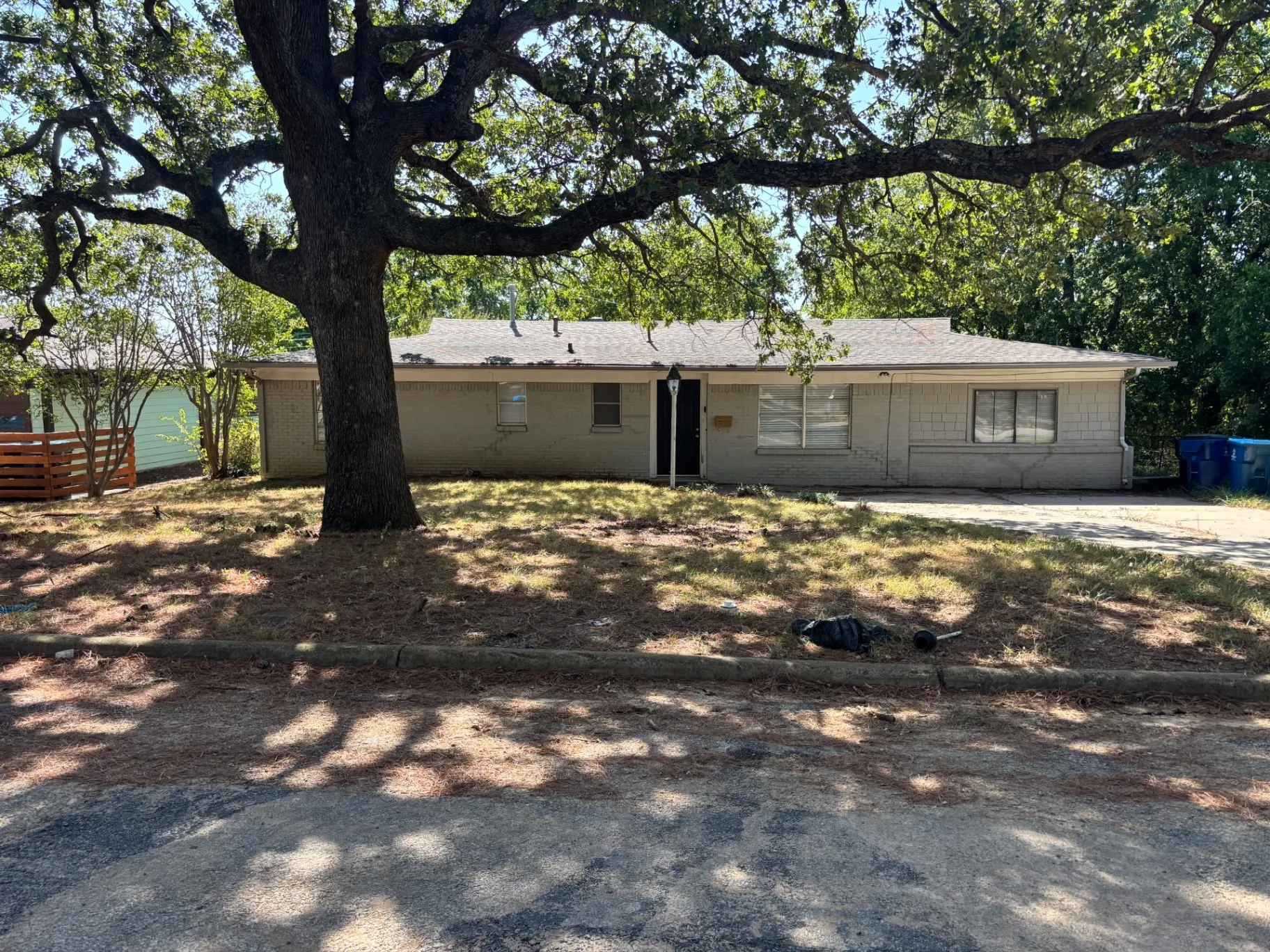 Single Family Residence For Sale