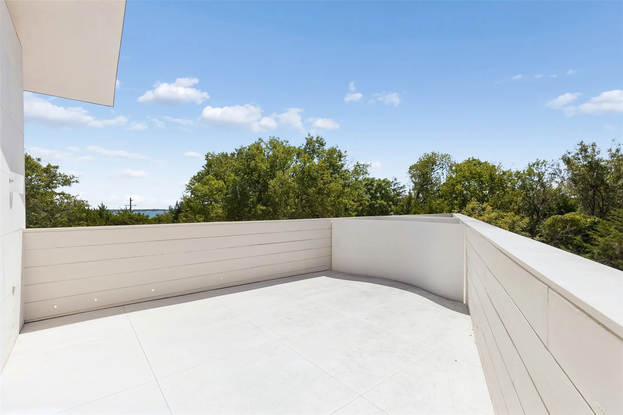 Single Family Residence For Sale in Collin County , 1650 Brockdale Park, Lucas, Texas 75002, 1 Bedroom, 2 Bathroom, 1 Garage spaces, 4,667 Sqft, built in 2010, mls#21364156, Real Estate Agent in Lucas, Homes For Sale in Collin county, Homes For Sale in Lucas, Realtor in Lucas Texas, Real Estate Brokerage Independent Realty Texas, Luminita Cordes Realtor
