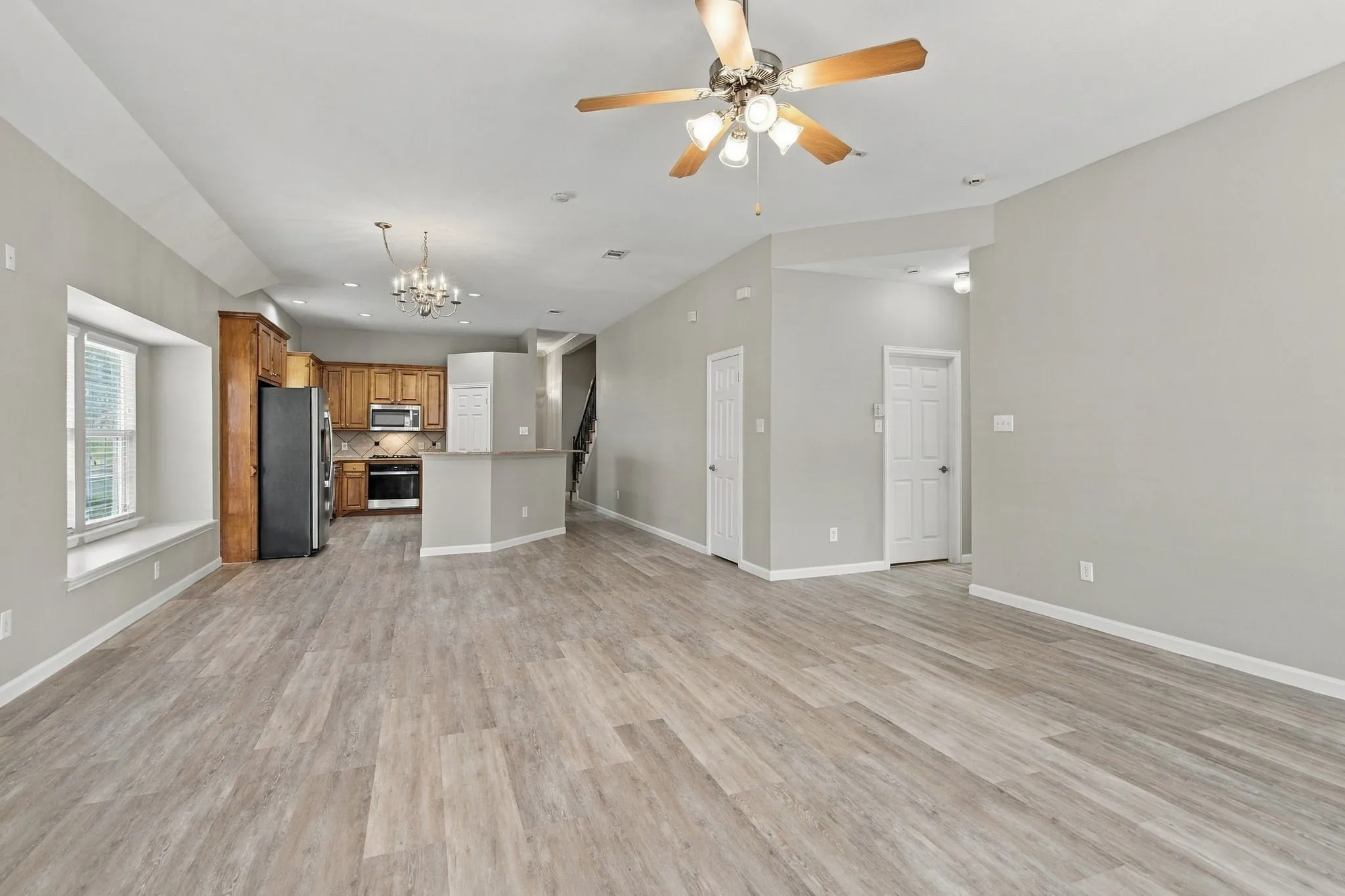 Single Family Residence For Rent in Collin County , 11535 Yoakum Drive, Frisco, Texas 75035, 4 Bedroom, 2 Bathroom, 2 Garage spaces, 2,429 Sqft, built in 2004, mls#21389858, Real Estate Agent in Frisco, Homes For Rent in Collin county, Homes For Rent in Frisco, Realtor in Frisco Texas, Real Estate Brokerage Independent Realty Texas, Luminita Cordes Realtor