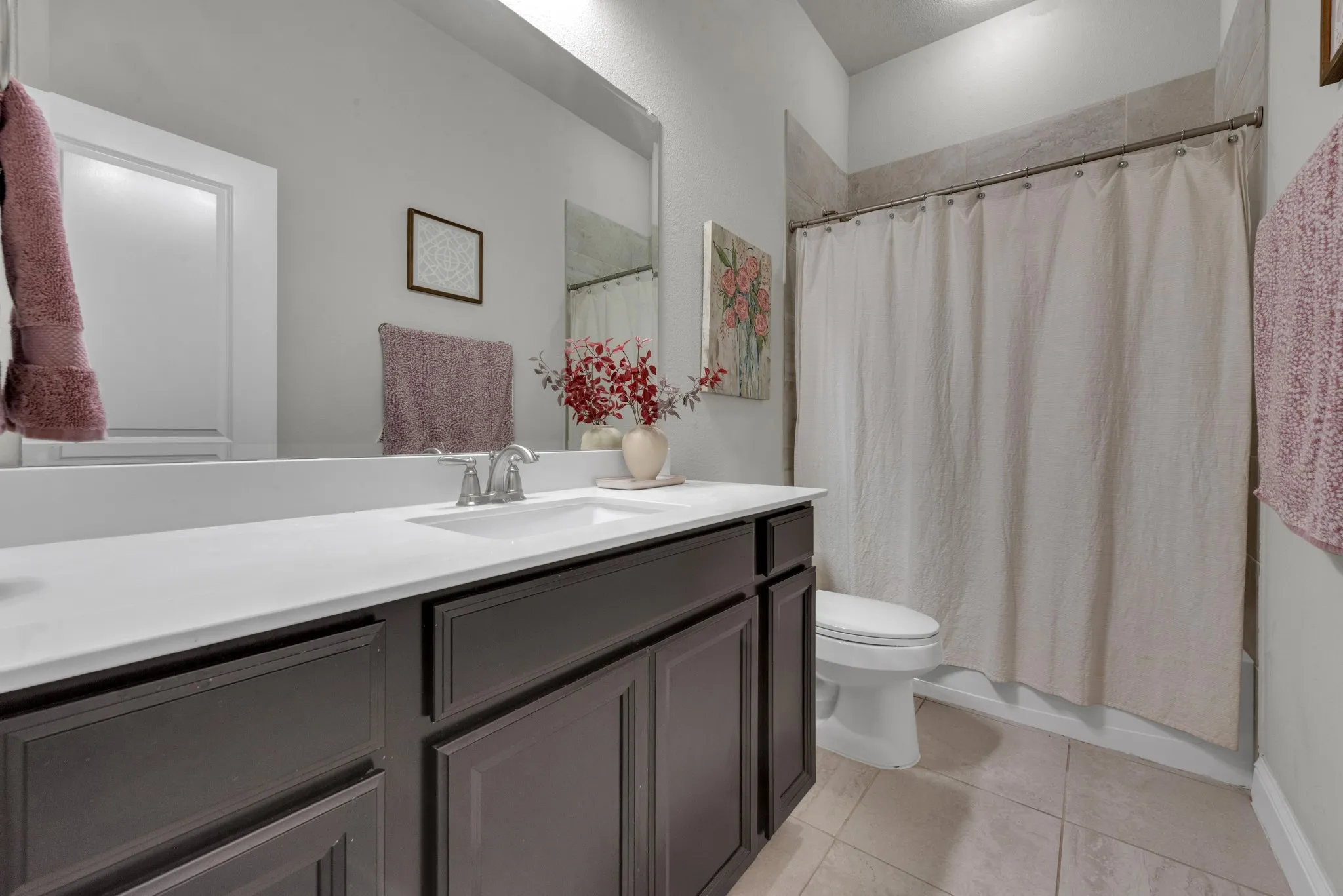 Single Family Residence For Sale in Collin County , 7504 Guadalupe Way, Mc Kinney, Texas 75071, 3 Bedroom, 2 Bathroom, 2 Garage spaces, 1,879 Sqft, built in 2016, mls#21390923, Real Estate Agent in Mc Kinney, Homes For Sale in Collin county, Homes For Sale in Mc Kinney, Realtor in Mc Kinney Texas, Real Estate Brokerage Independent Realty Texas, Luminita Cordes Realtor