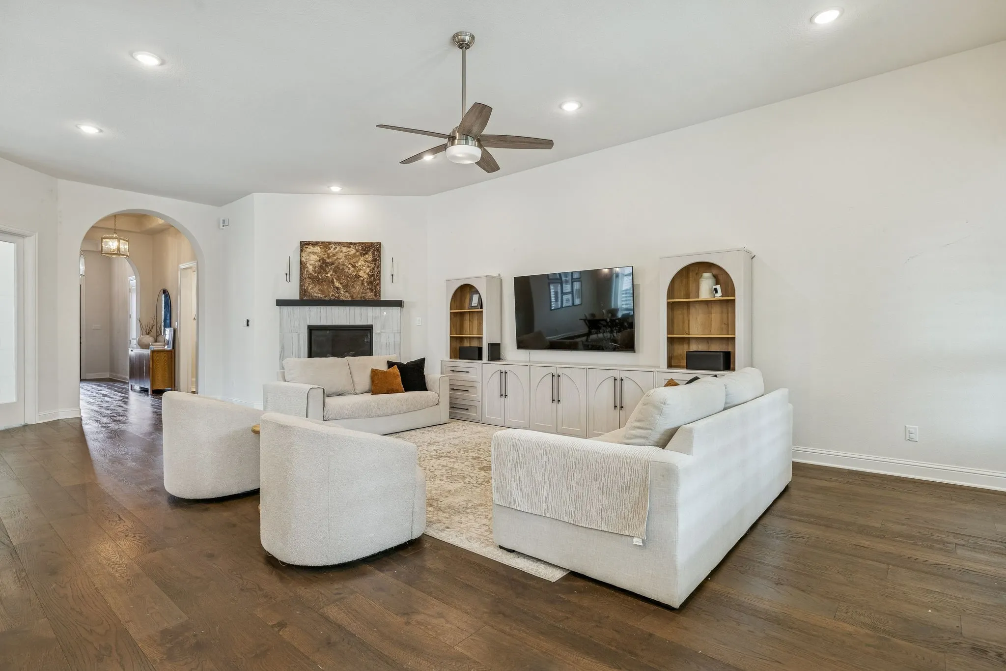 Single Family Residence For Sale in Denton County , 4211 Dewberry Lane, Prosper, Texas 75078, 3 Bedroom, 3 Bathroom, 2 Garage spaces, 2,829 Sqft, built in 2018, mls#21390284, Real Estate Agent in Prosper, Homes For Sale in Denton county, Homes For Sale in Prosper, Realtor in Prosper Texas, Real Estate Brokerage Independent Realty Texas, Luminita Cordes Realtor