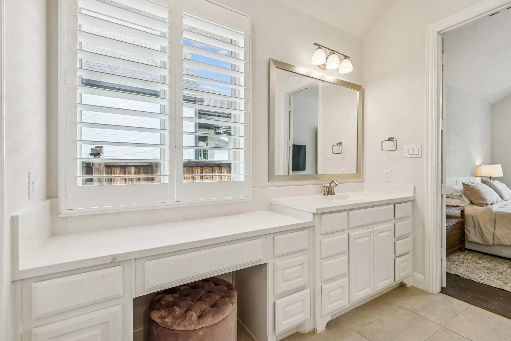 Single Family Residence For Sale in Denton County , 4211 Dewberry Lane, Prosper, Texas 75078, 3 Bedroom, 3 Bathroom, 2 Garage spaces, 2,829 Sqft, built in 2018, mls#21390284, Real Estate Agent in Prosper, Homes For Sale in Denton county, Homes For Sale in Prosper, Realtor in Prosper Texas, Real Estate Brokerage Independent Realty Texas, Luminita Cordes Realtor