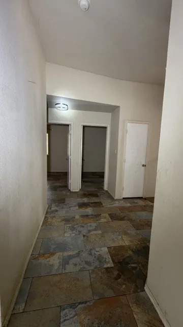 Single Family Residence For Sale in Dallas County , 623 Moss Rose Court, Dallas, Texas 75217, 3 Bedroom, 2 Bathroom, 2 Garage spaces, 1,524 Sqft, built in 2005, mls#21390616, Real Estate Agent in Dallas, Homes For Sale in Dallas county, Homes For Sale in Dallas, Realtor in Dallas Texas, Real Estate Brokerage Independent Realty Texas, Luminita Cordes Realtor
