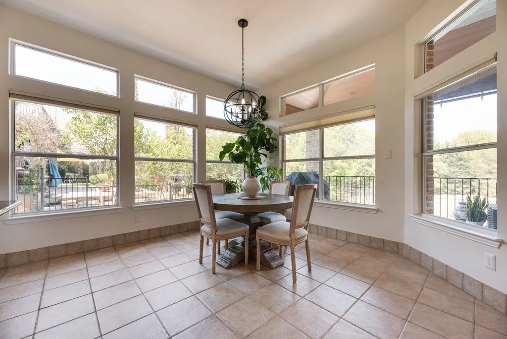 Single Family Residence For Sale in Collin County , 4129 Glenbrook Drive, Richardson, Texas 75082, 4 Bedroom, 4 Bathroom, 3 Garage spaces, 4,677 Sqft, built in 2001, mls#21368014, Real Estate Agent in Richardson, Homes For Sale in Collin county, Homes For Sale in Richardson, Realtor in Richardson Texas, Real Estate Brokerage Independent Realty Texas, Luminita Cordes Realtor