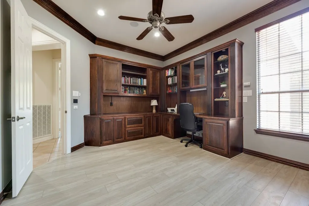 Single Family Residence For Sale in Collin County , 4129 Glenbrook Drive, Richardson, Texas 75082, 4 Bedroom, 4 Bathroom, 3 Garage spaces, 4,677 Sqft, built in 2001, mls#21368014, Real Estate Agent in Richardson, Homes For Sale in Collin county, Homes For Sale in Richardson, Realtor in Richardson Texas, Real Estate Brokerage Independent Realty Texas, Luminita Cordes Realtor