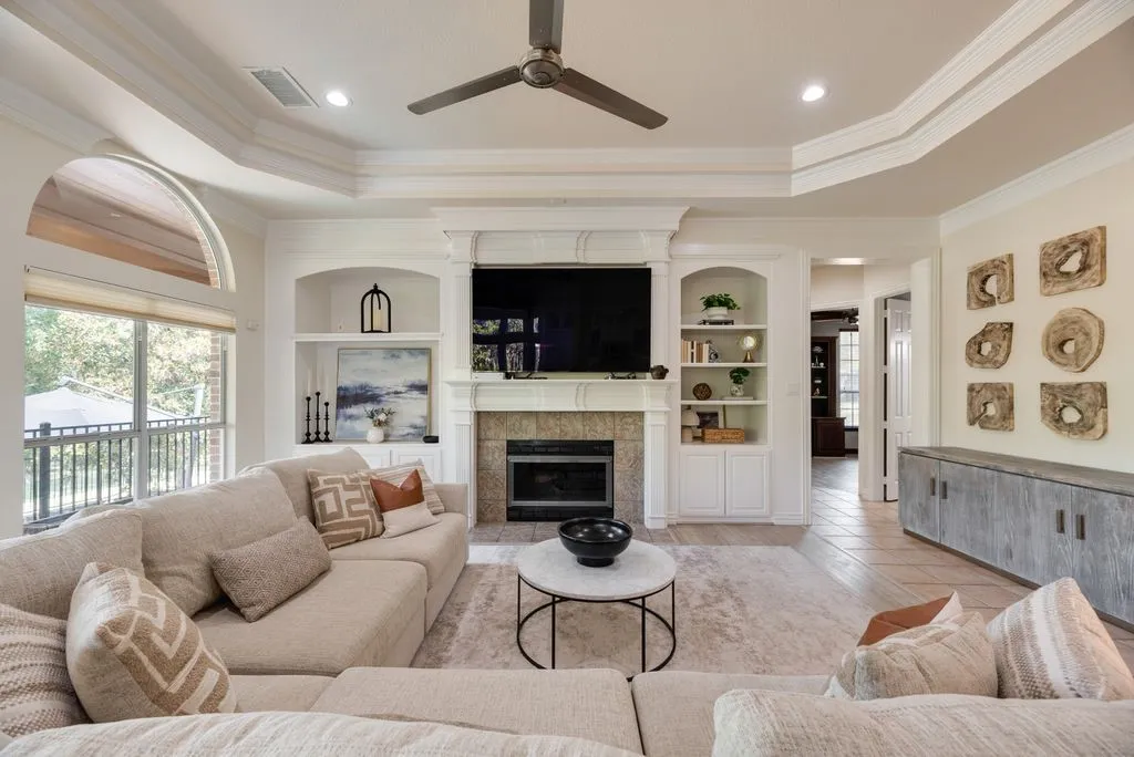 Single Family Residence For Sale in Collin County , 4129 Glenbrook Drive, Richardson, Texas 75082, 4 Bedroom, 4 Bathroom, 3 Garage spaces, 4,677 Sqft, built in 2001, mls#21368014, Real Estate Agent in Richardson, Homes For Sale in Collin county, Homes For Sale in Richardson, Realtor in Richardson Texas, Real Estate Brokerage Independent Realty Texas, Luminita Cordes Realtor