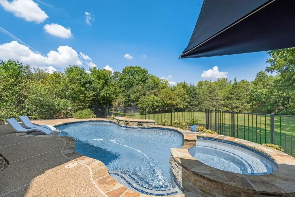 Single Family Residence For Sale in Collin County , 4129 Glenbrook Drive, Richardson, Texas 75082, 4 Bedroom, 4 Bathroom, 3 Garage spaces, 4,677 Sqft, built in 2001, mls#21368014, Real Estate Agent in Richardson, Homes For Sale in Collin county, Homes For Sale in Richardson, Realtor in Richardson Texas, Real Estate Brokerage Independent Realty Texas, Luminita Cordes Realtor
