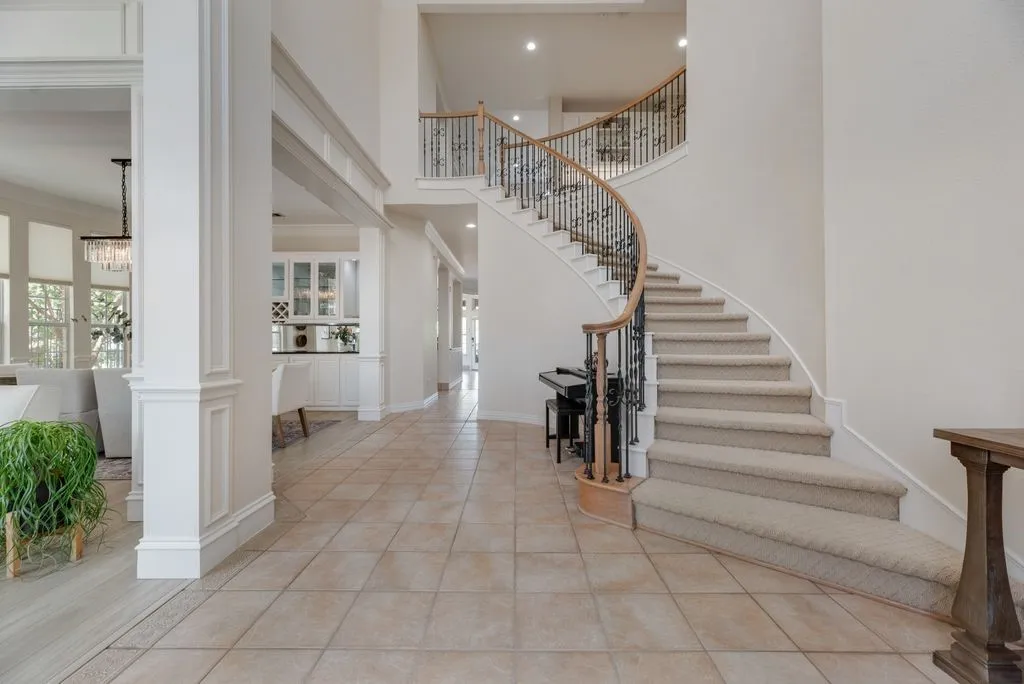 Single Family Residence For Sale in Collin County , 4129 Glenbrook Drive, Richardson, Texas 75082, 4 Bedroom, 4 Bathroom, 3 Garage spaces, 4,677 Sqft, built in 2001, mls#21368014, Real Estate Agent in Richardson, Homes For Sale in Collin county, Homes For Sale in Richardson, Realtor in Richardson Texas, Real Estate Brokerage Independent Realty Texas, Luminita Cordes Realtor