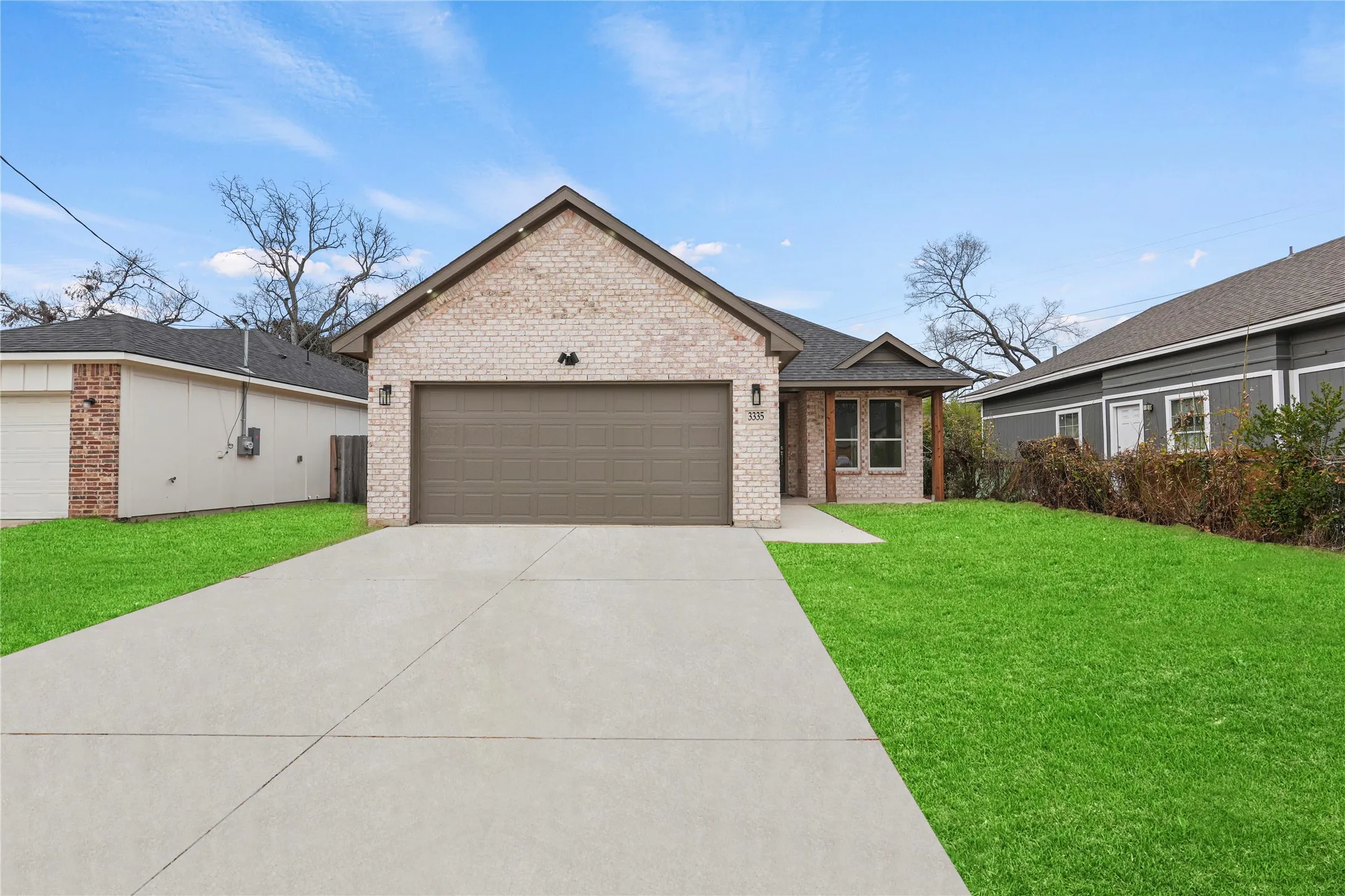 Single Family Residence For Rent in Dallas County , 3335 Spring Avenue, Dallas, Texas 75215, 3 Bedroom, 2 Bathroom, 2 Garage spaces, 2,215 Sqft, built in 2026, mls#21390931, Real Estate Agent in Dallas, Homes For Rent in Dallas county, Homes For Rent in Dallas, Realtor in Dallas Texas, Real Estate Brokerage Independent Realty Texas, Luminita Cordes Realtor