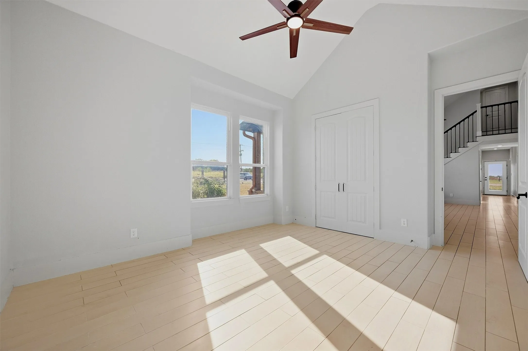 Single Family Residence For Sale in Grayson County , 4009 FM 901, Whitesboro, Texas 76273, 4 Bedroom, 2 Bathroom, Garage spaces, 2,007 Sqft, built in 2022, mls#21387663, Real Estate Agent in Whitesboro, Homes For Sale in Grayson county, Homes For Sale in Whitesboro, Realtor in Whitesboro Texas, Real Estate Brokerage Independent Realty Texas, Luminita Cordes Realtor