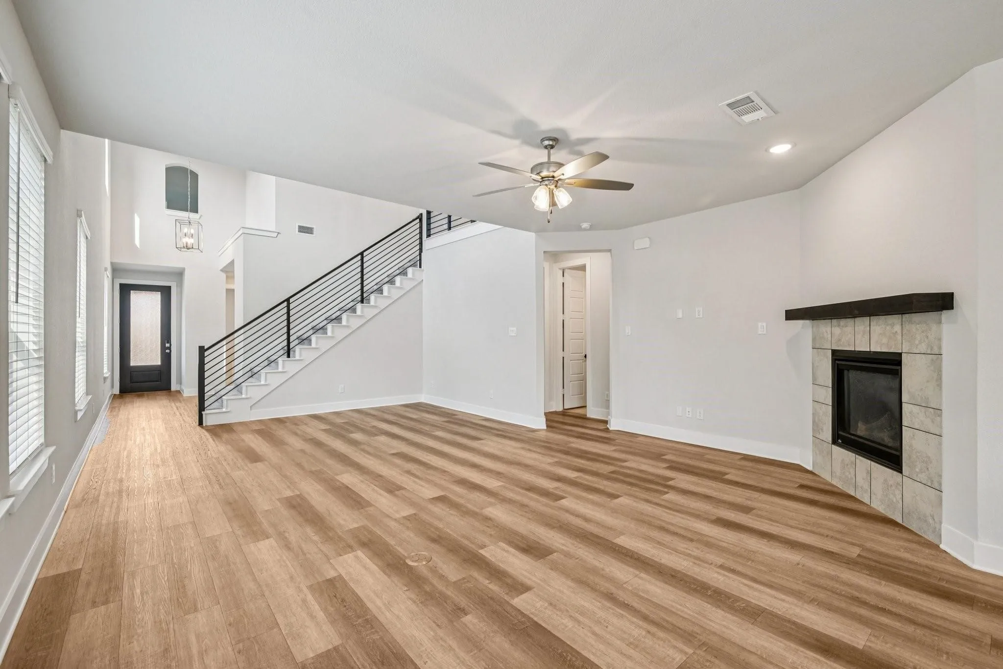 Single Family Residence For Sale in Denton County , 1920 Dappled Grey Avenue, Aubrey, Texas 76227, 5 Bedroom, 3 Bathroom, 2 Garage spaces, 2,648 Sqft, built in 2023, mls#21390904, Real Estate Agent in Aubrey, Homes For Sale in Denton county, Homes For Sale in Aubrey, Realtor in Aubrey Texas, Real Estate Brokerage Independent Realty Texas, Luminita Cordes Realtor