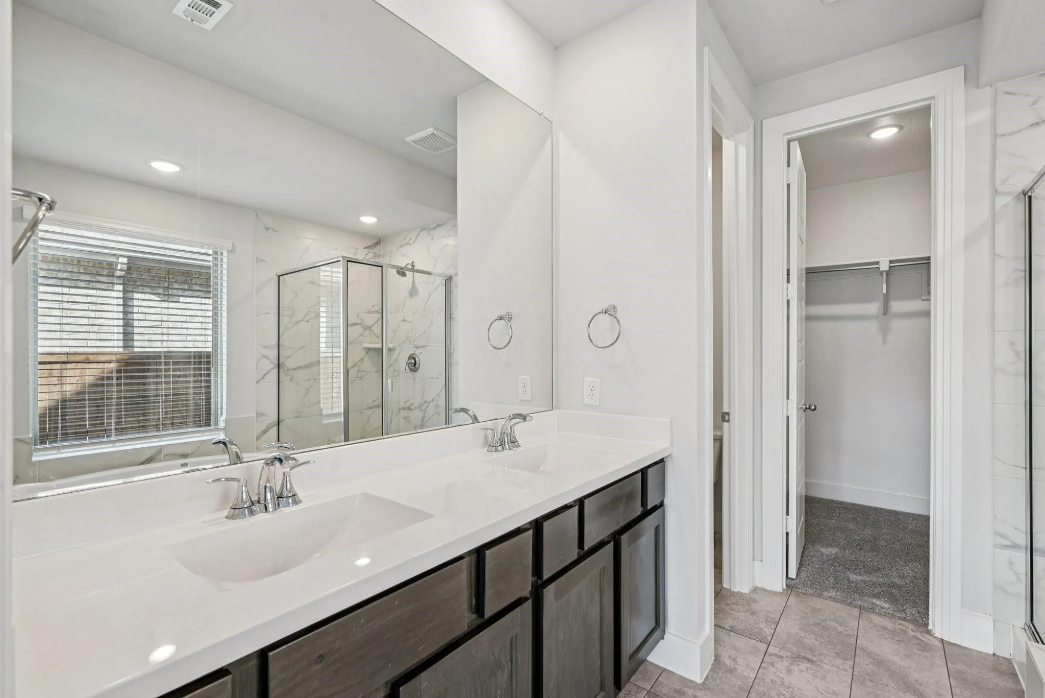 Single Family Residence For Sale in Denton County , 1920 Dappled Grey Avenue, Aubrey, Texas 76227, 5 Bedroom, 3 Bathroom, 2 Garage spaces, 2,648 Sqft, built in 2023, mls#21390904, Real Estate Agent in Aubrey, Homes For Sale in Denton county, Homes For Sale in Aubrey, Realtor in Aubrey Texas, Real Estate Brokerage Independent Realty Texas, Luminita Cordes Realtor